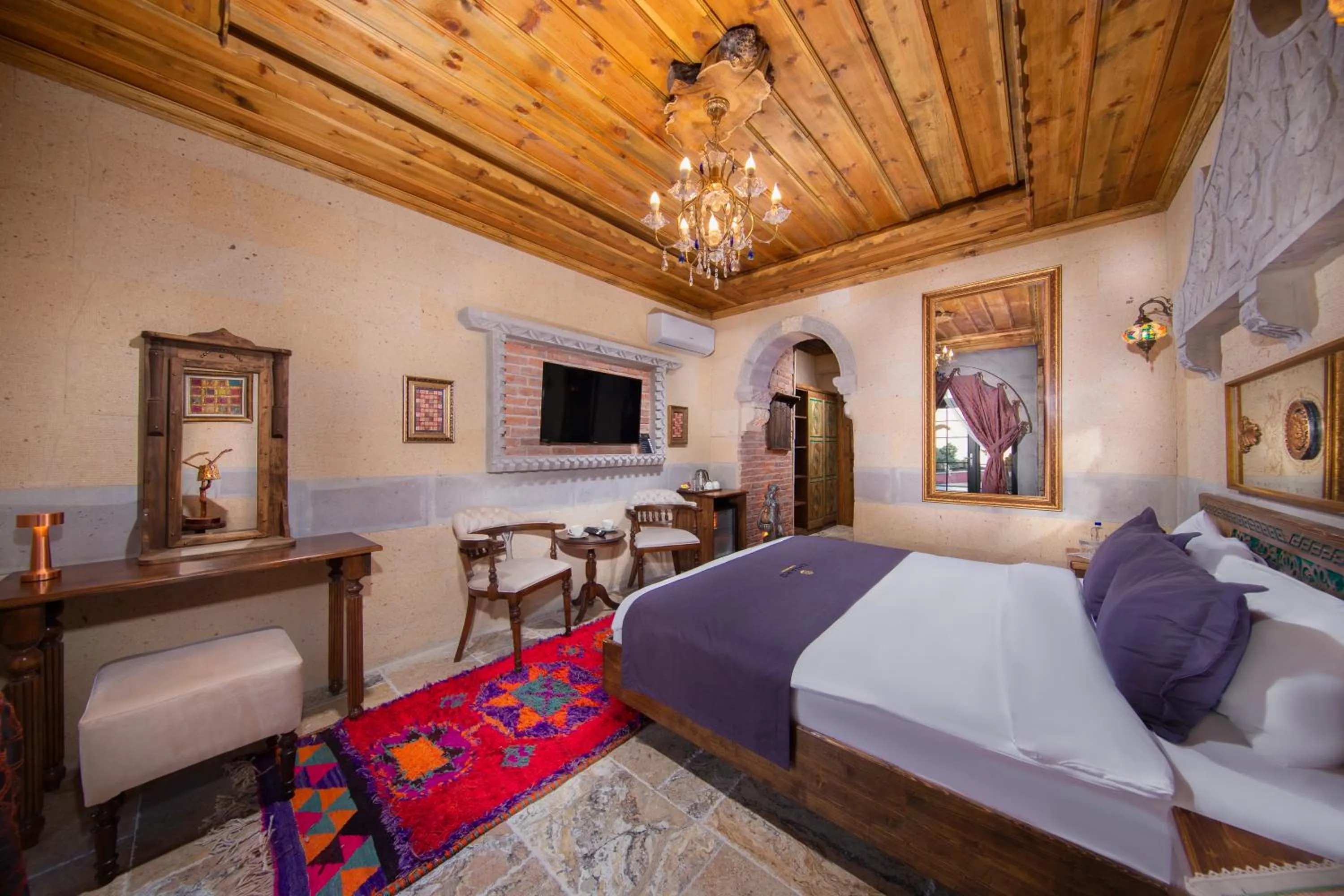Communal lounge/ TV room, Bed in Cappadocia Chiaro