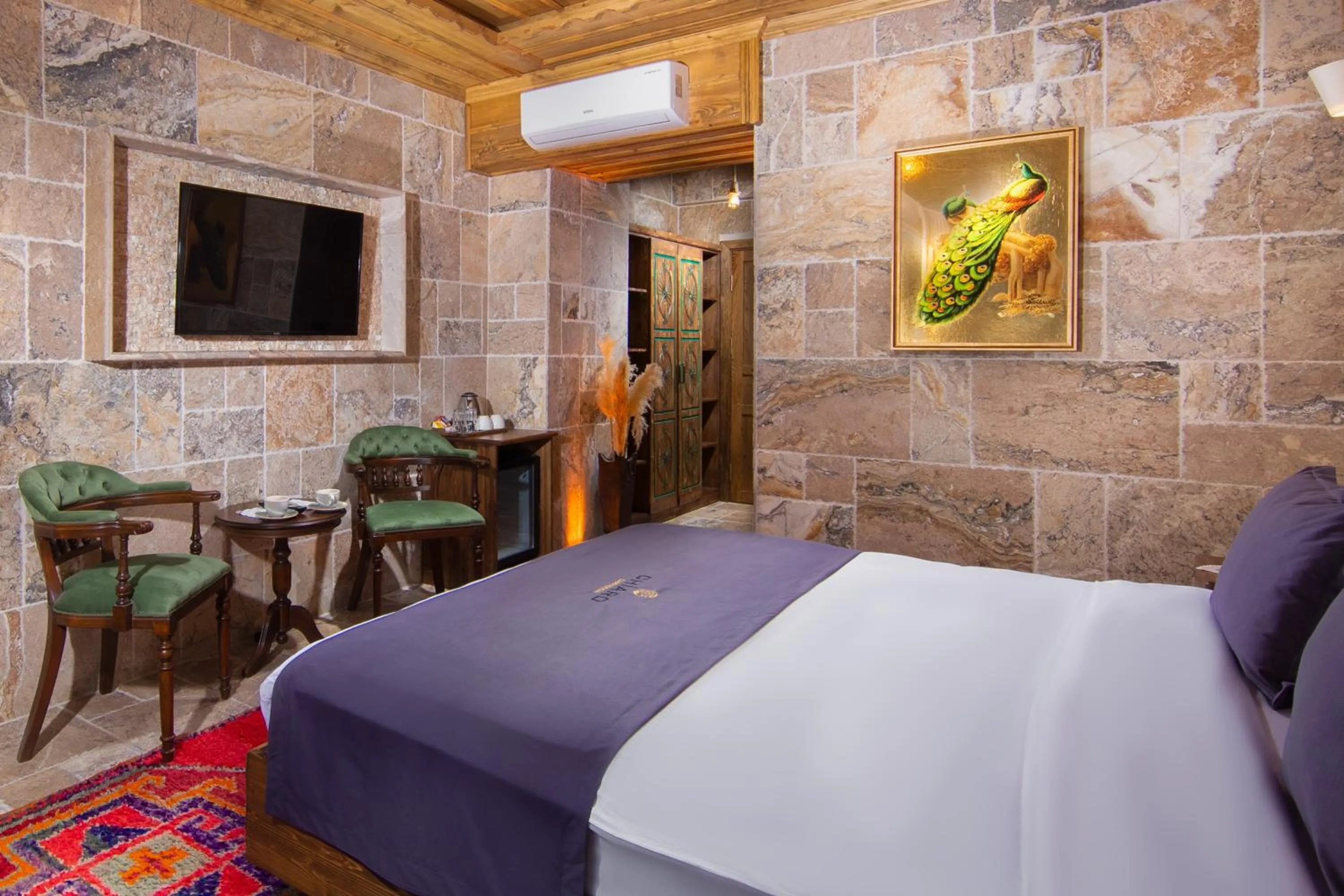 TV and multimedia, Bed in Cappadocia Chiaro