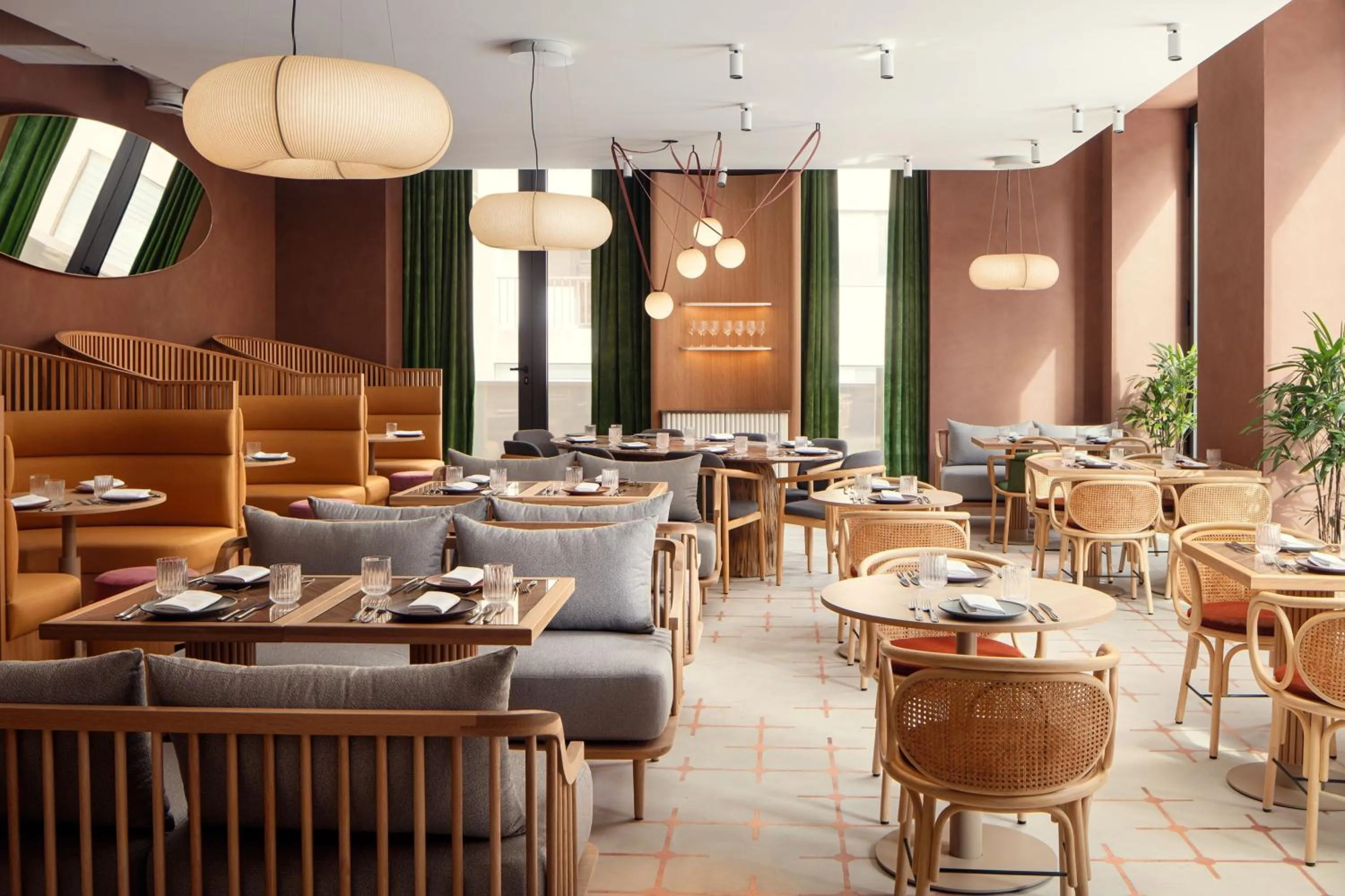 Restaurant/places to eat in Courtyard by Marriott Yerevan