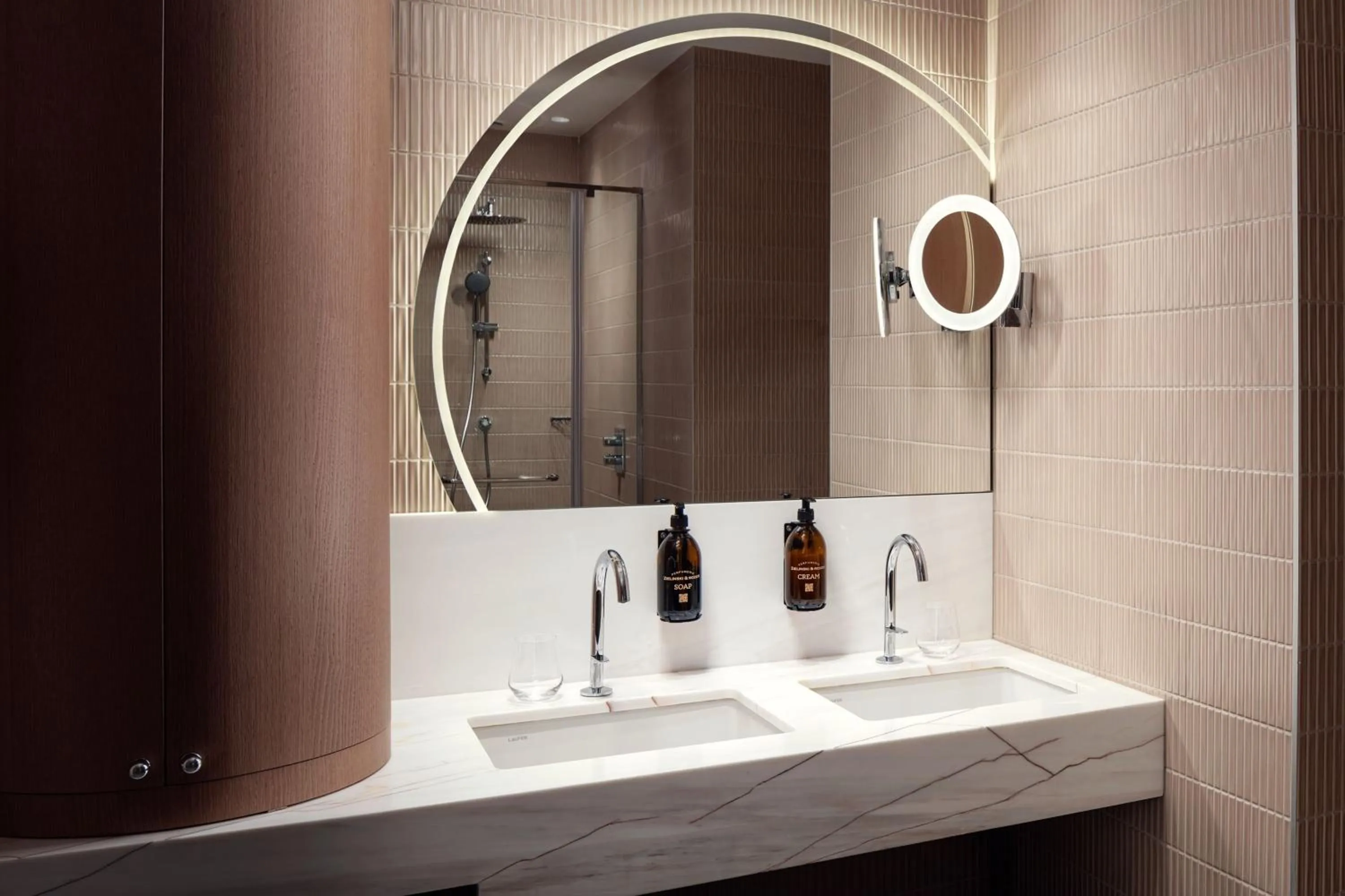 Bathroom in Courtyard by Marriott Yerevan