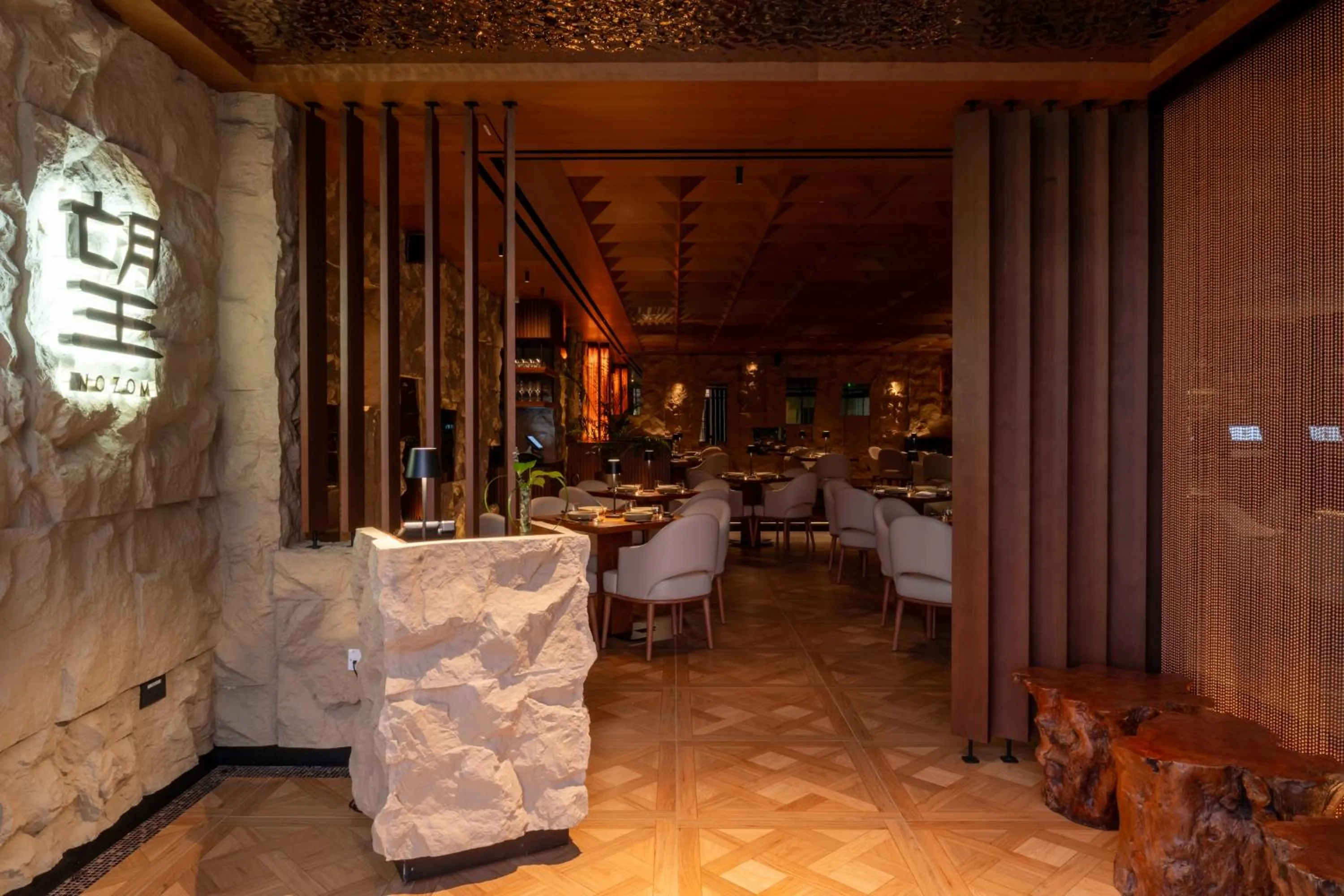 Restaurant/places to eat in The St. Regis Al Mouj Muscat Resort