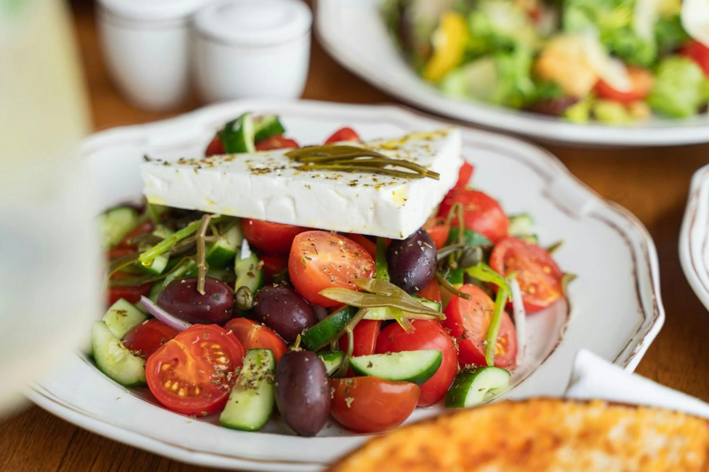 Restaurant/places to eat in The St. Regis Al Mouj Muscat Resort