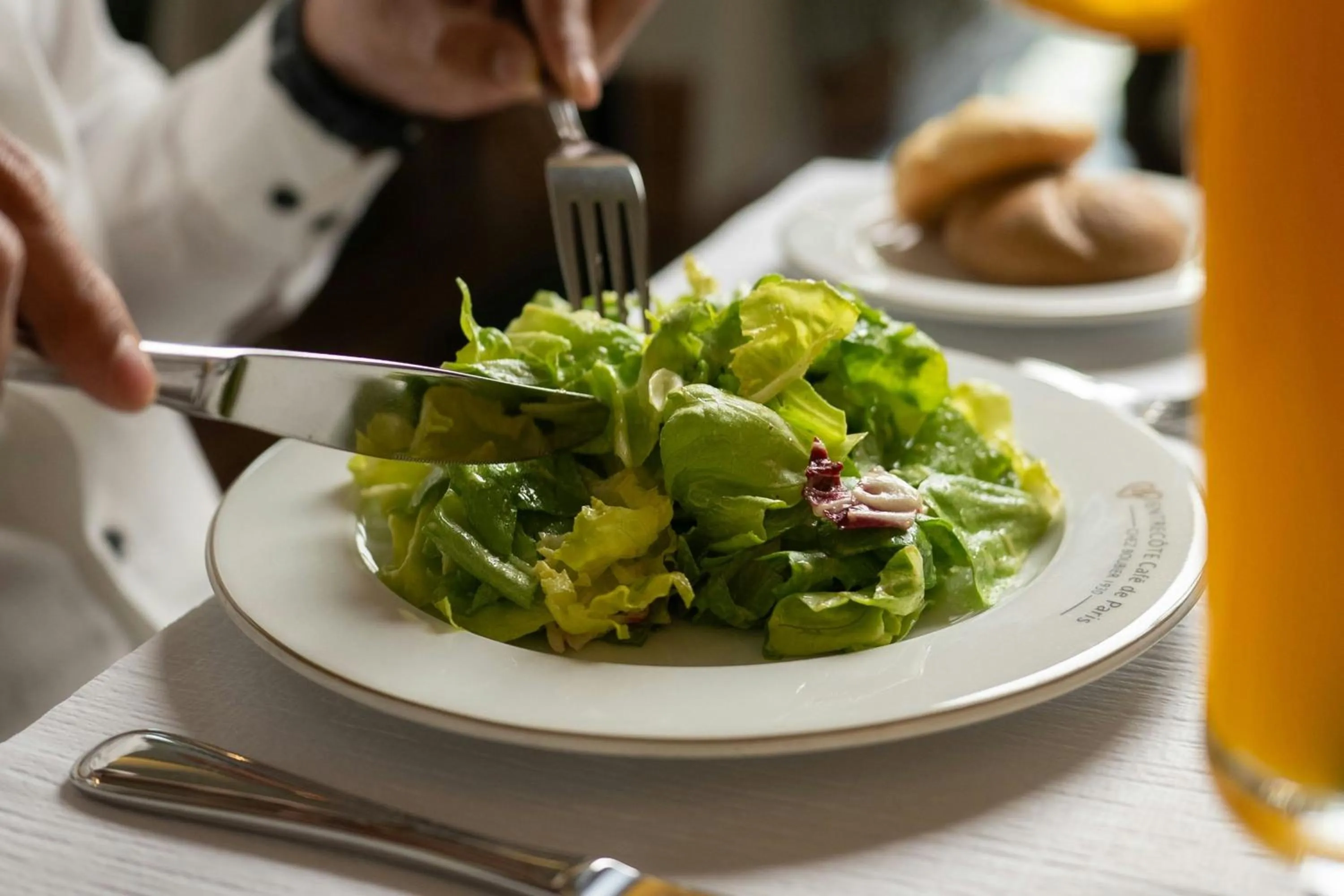 Restaurant/places to eat in The St. Regis Al Mouj Muscat Resort