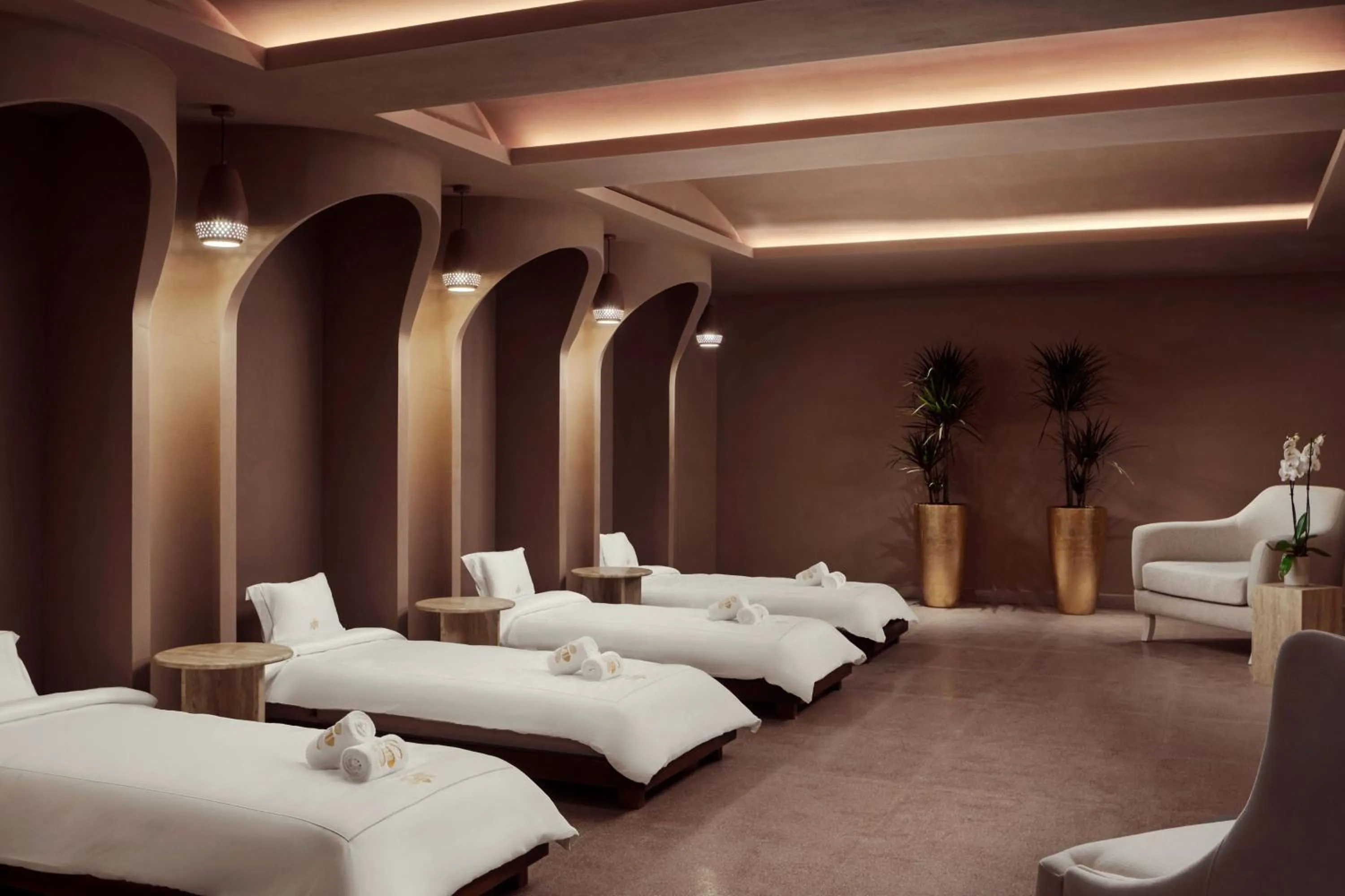 Spa and wellness centre/facilities, Bed in The St. Regis Al Mouj Muscat Resort