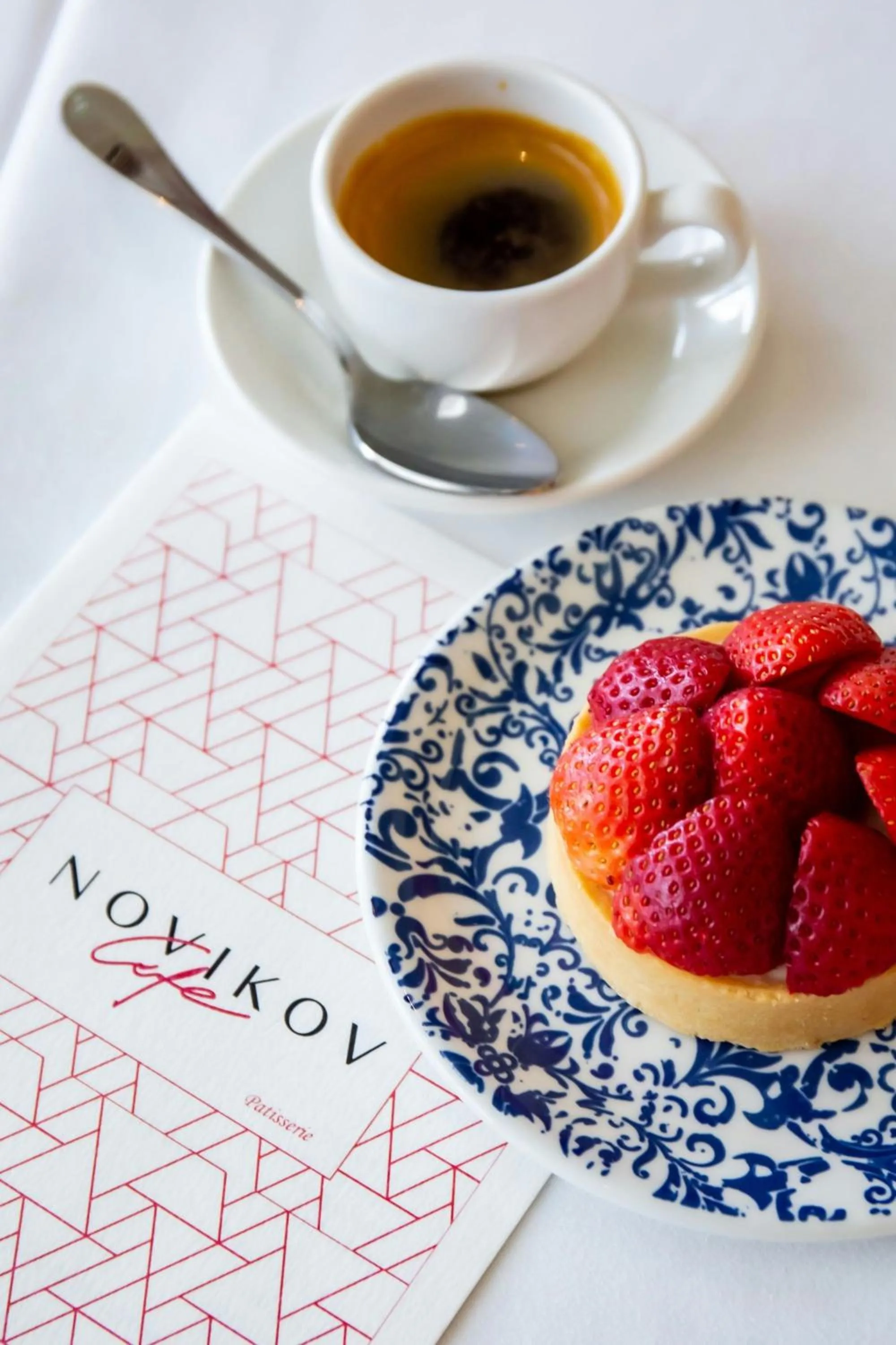 Restaurant/places to eat in The St. Regis Al Mouj Muscat Resort