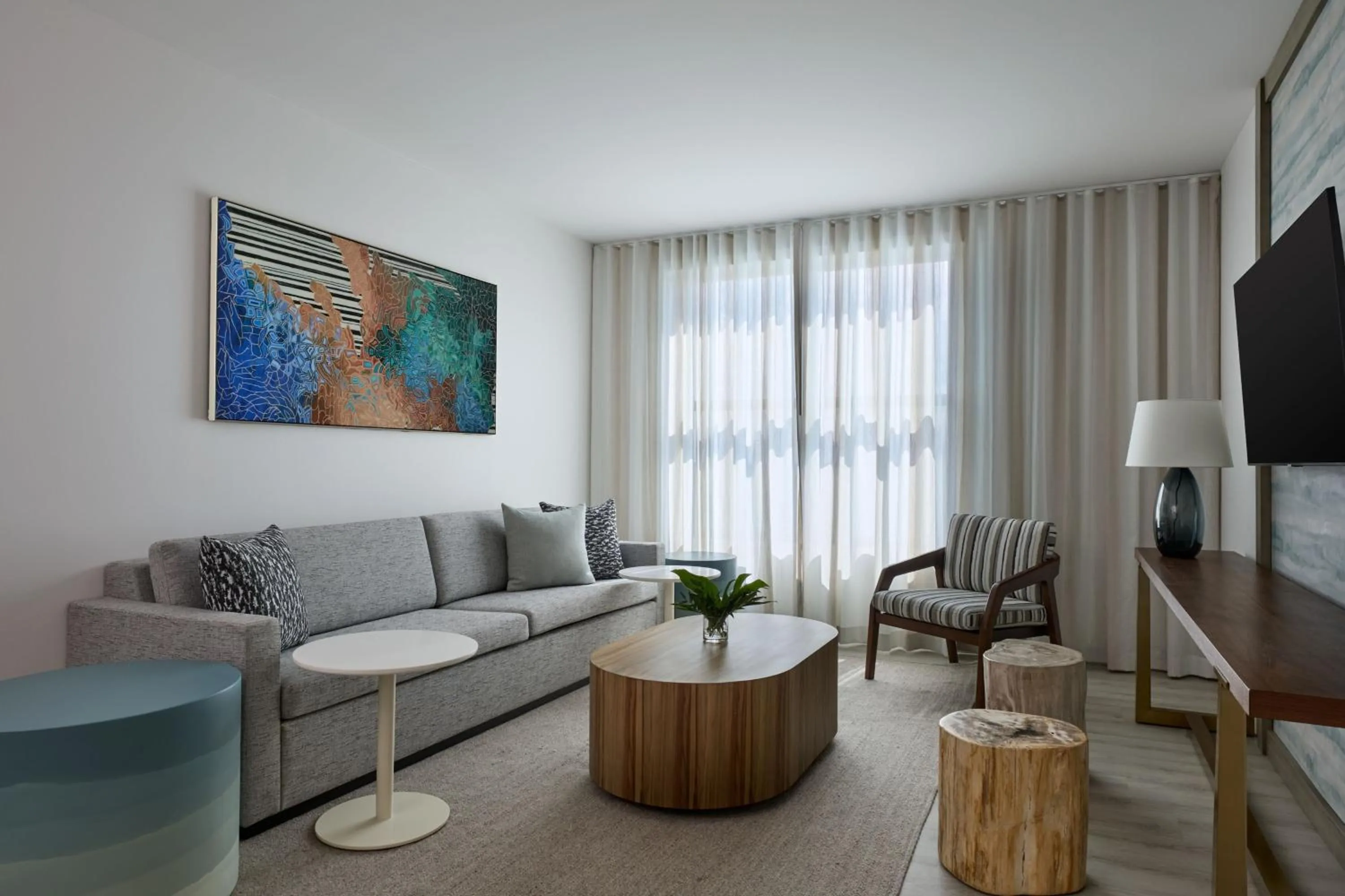 Living room in Palmetto Marriott Resort & Spa