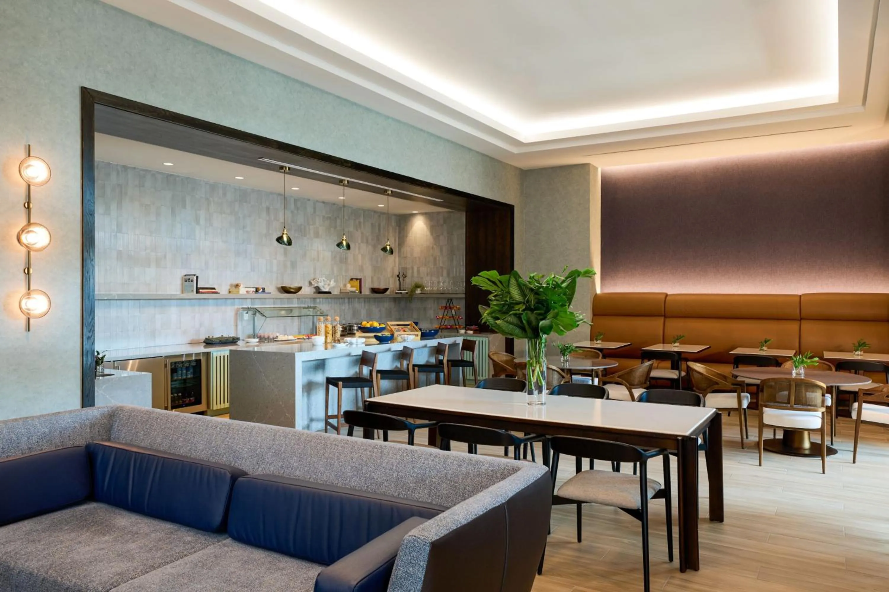 Lounge or bar in Palmetto Marriott Resort & Spa