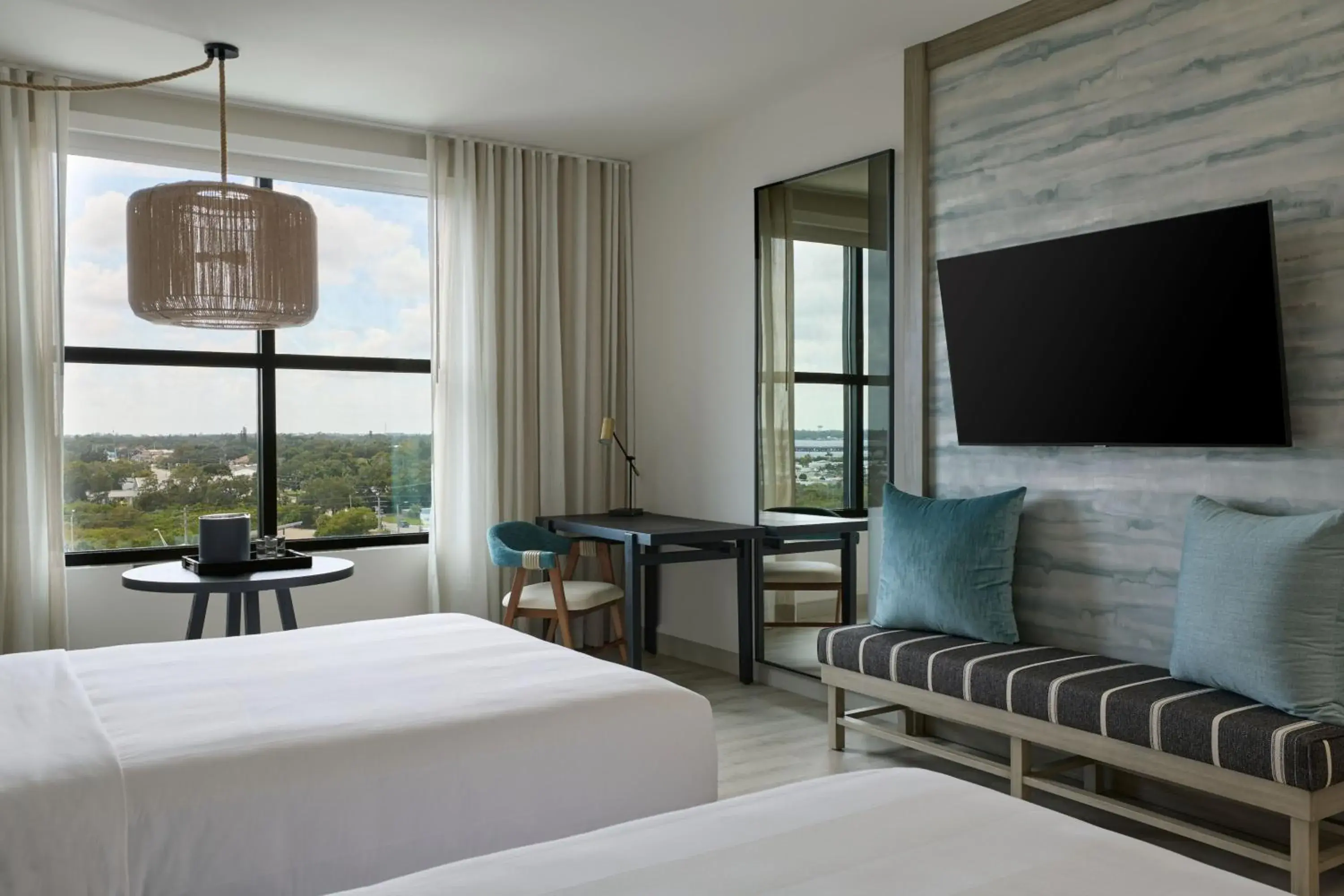 Standard Queen Room with Two Queen Beds in Palmetto Marriott Resort & Spa Standard Queen Room with Two Queen Beds in Palmetto Marriott Resort & Spa