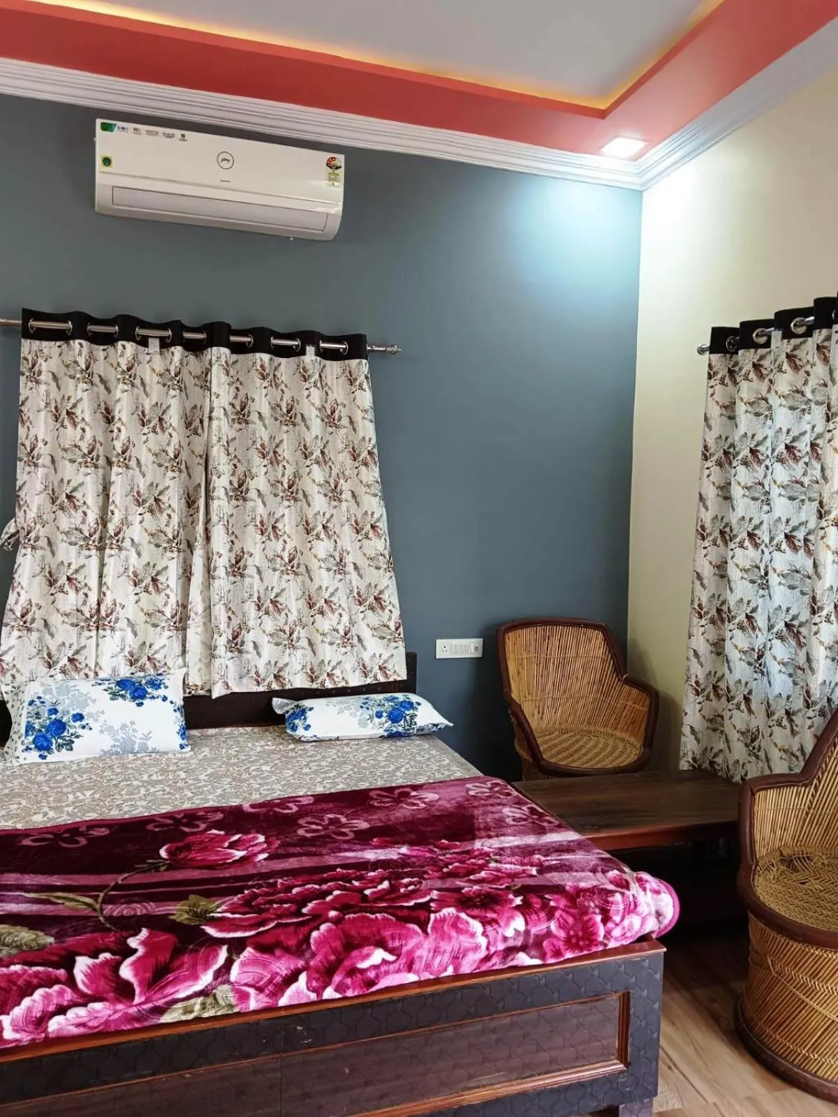 Photo of the whole room, Bed in Yuvraj Nature Resort