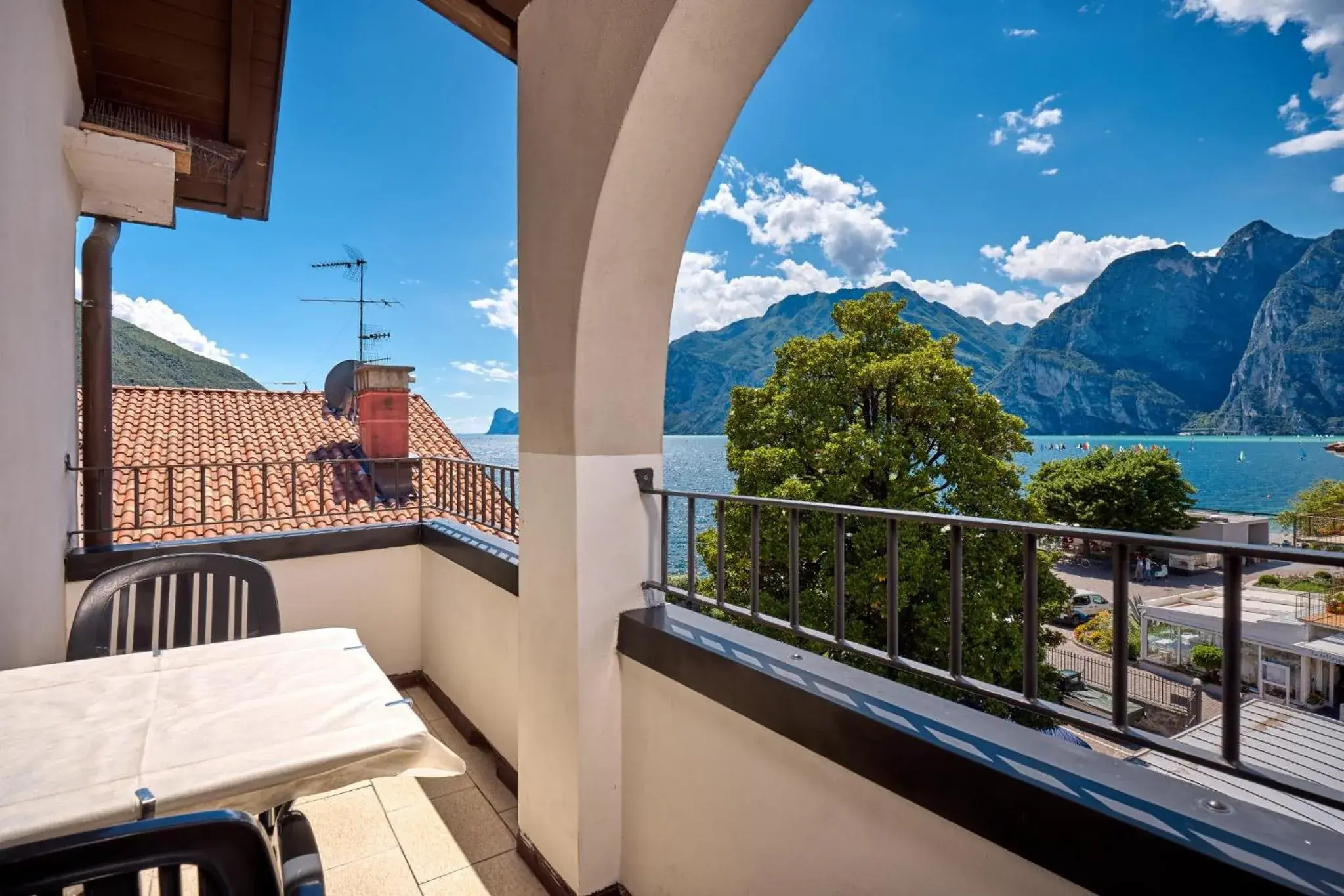 Standard Double or Twin Room with Balcony in Hotel Geier Standard Double or Twin Room with Balcony in Hotel Geier