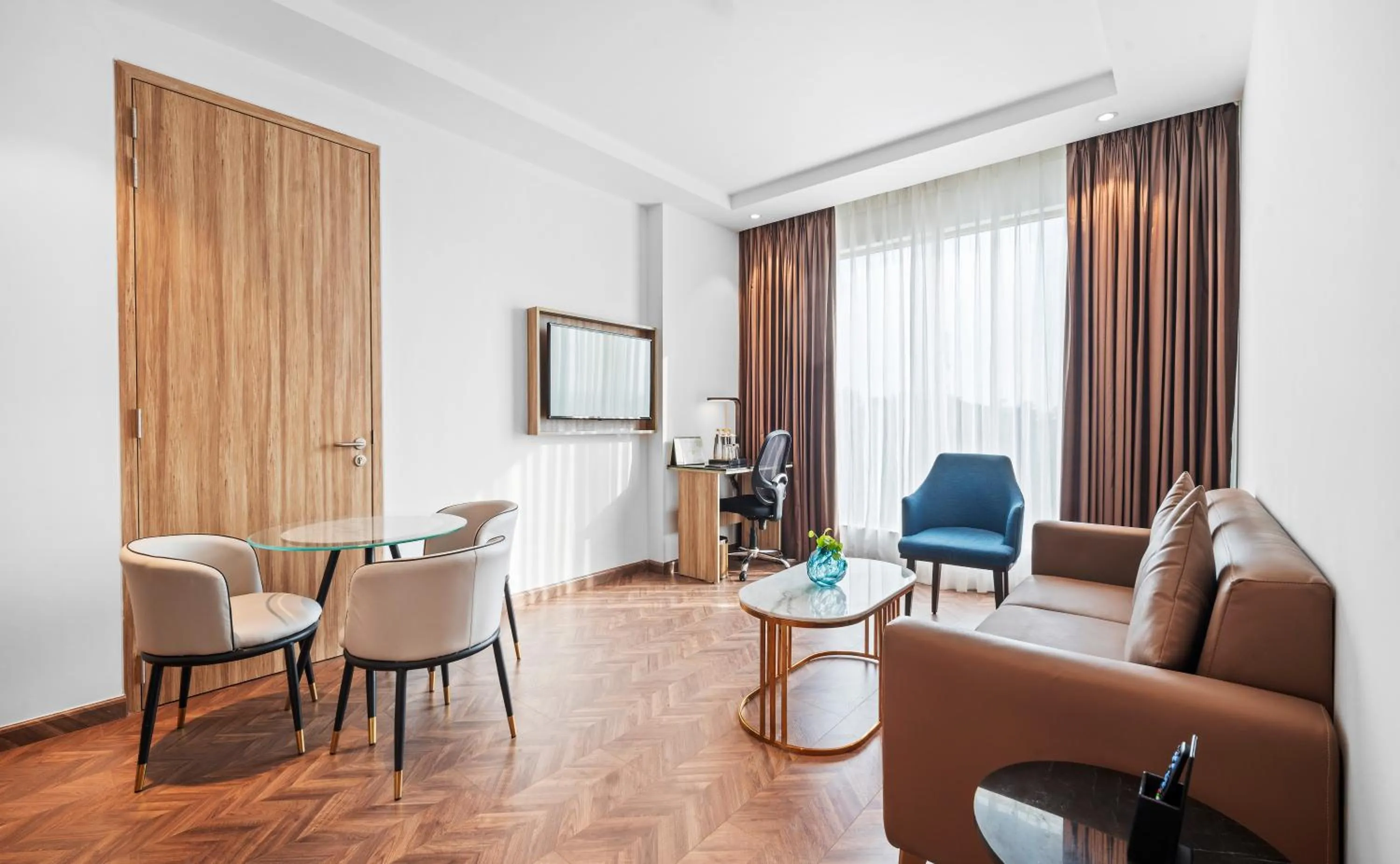 Living room in Grand Vijayawada by GRT Hotels