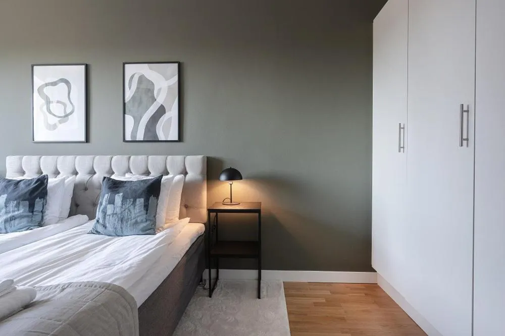 Bed in Live and Stay VR40