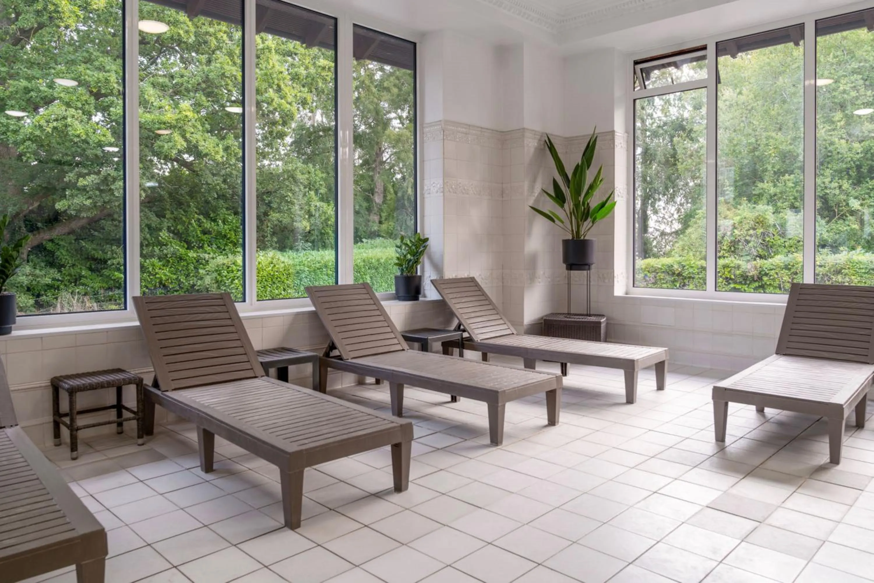 Swimming pool in Bosworth Hall Hotel