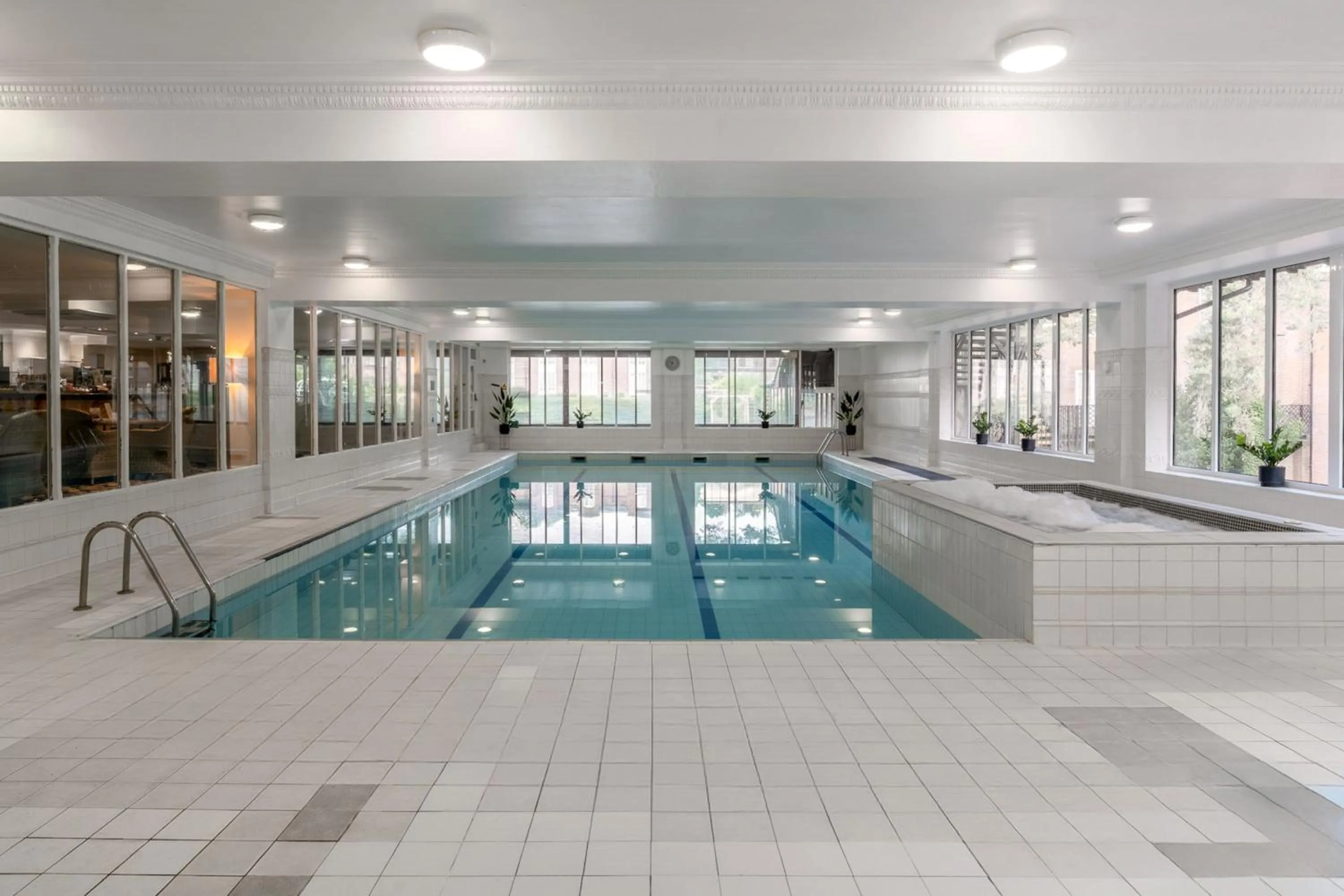 Swimming pool in Bosworth Hall Hotel