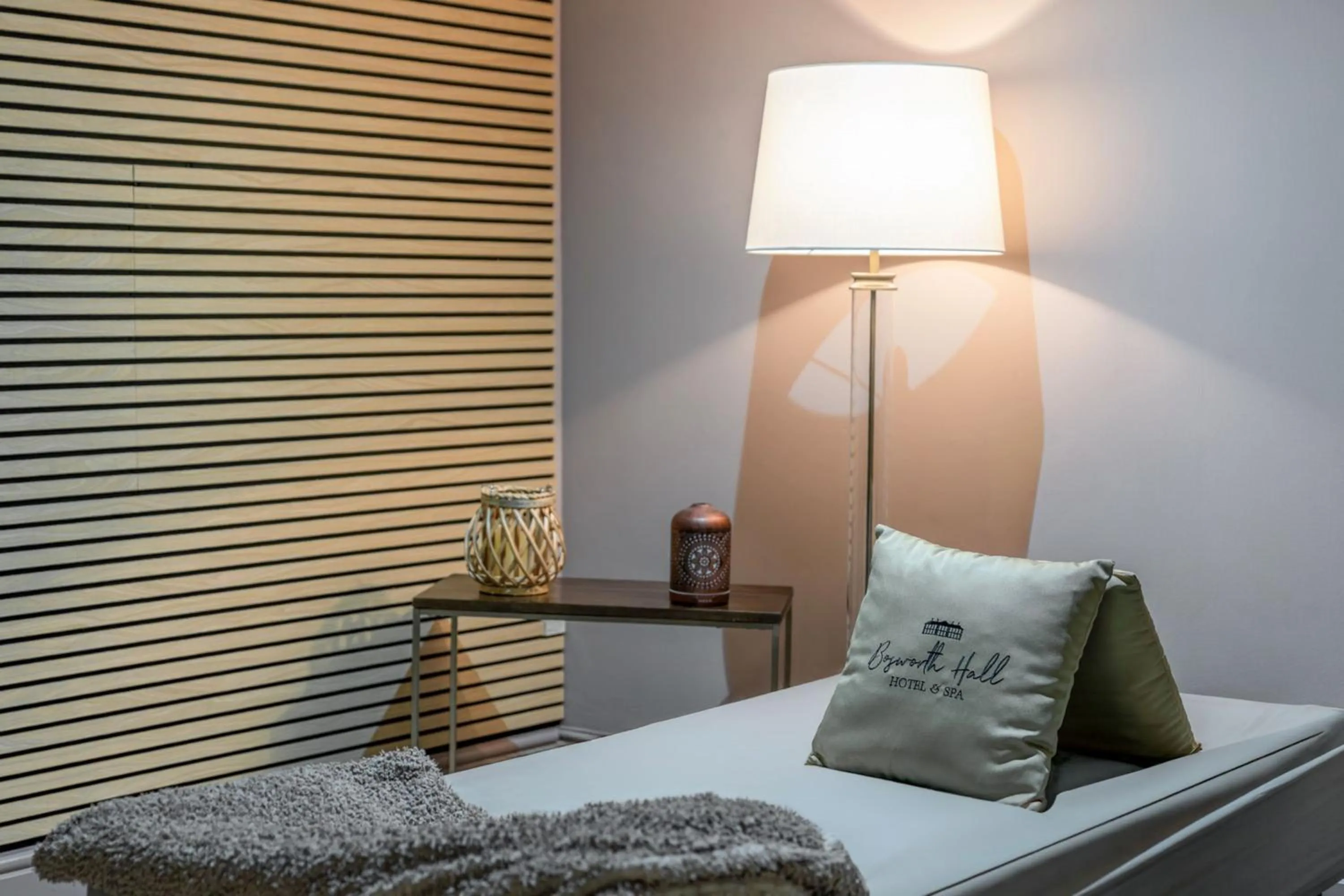 Spa and wellness centre/facilities, Bed in Bosworth Hall Hotel