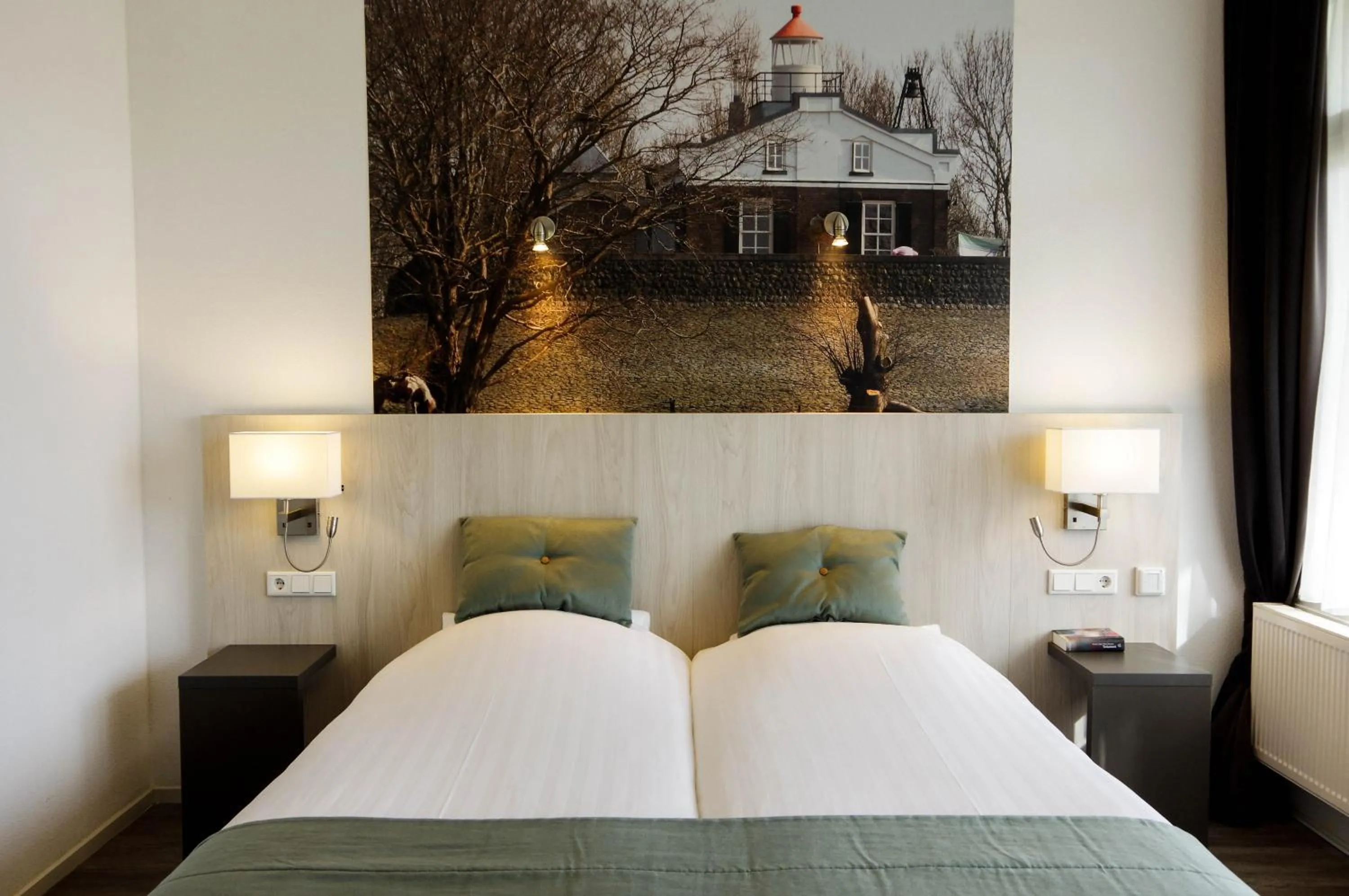 Bed in Hotel and Restaurant van Saaze