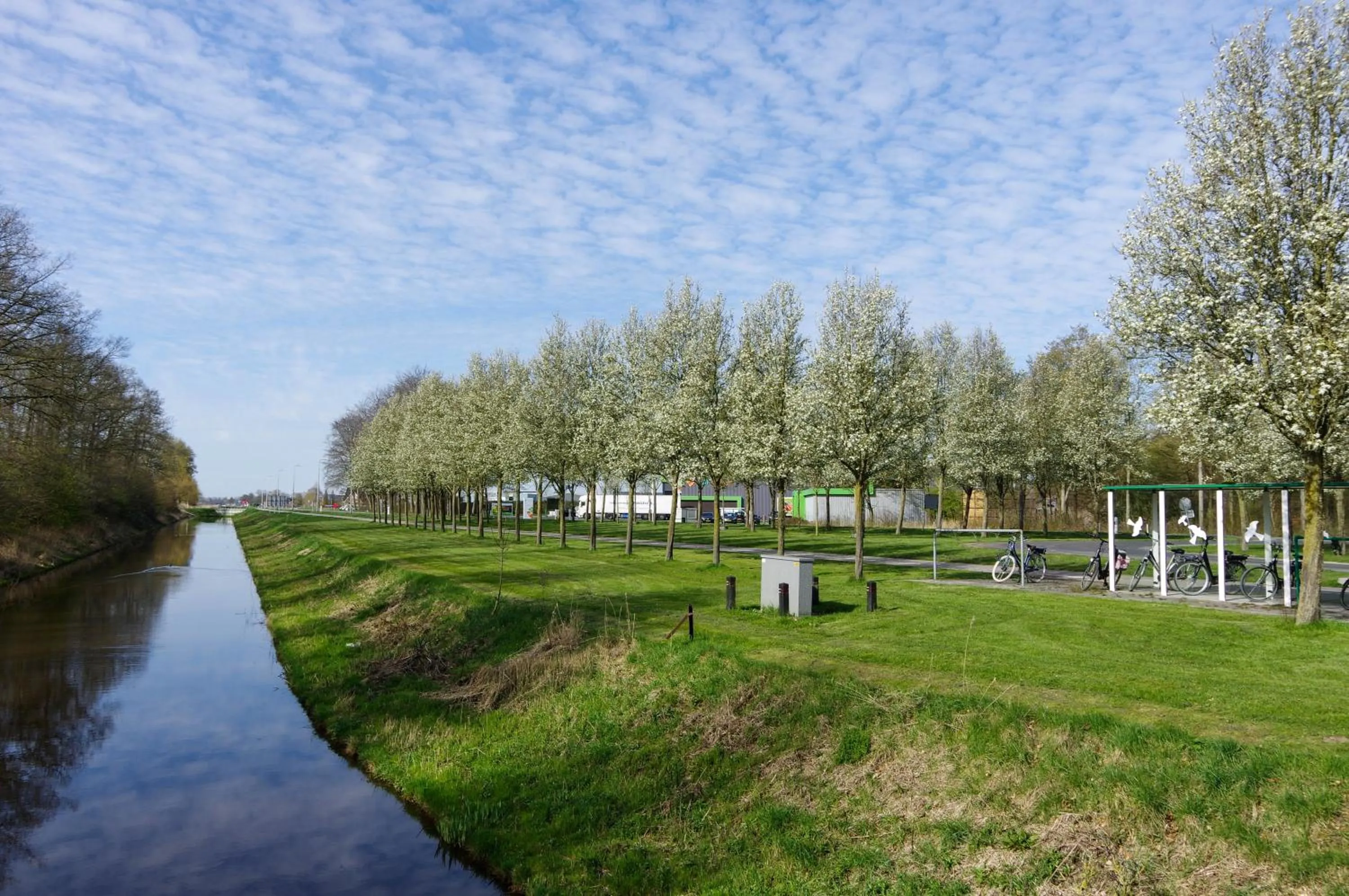 Cycling in Hotel and Restaurant van Saaze