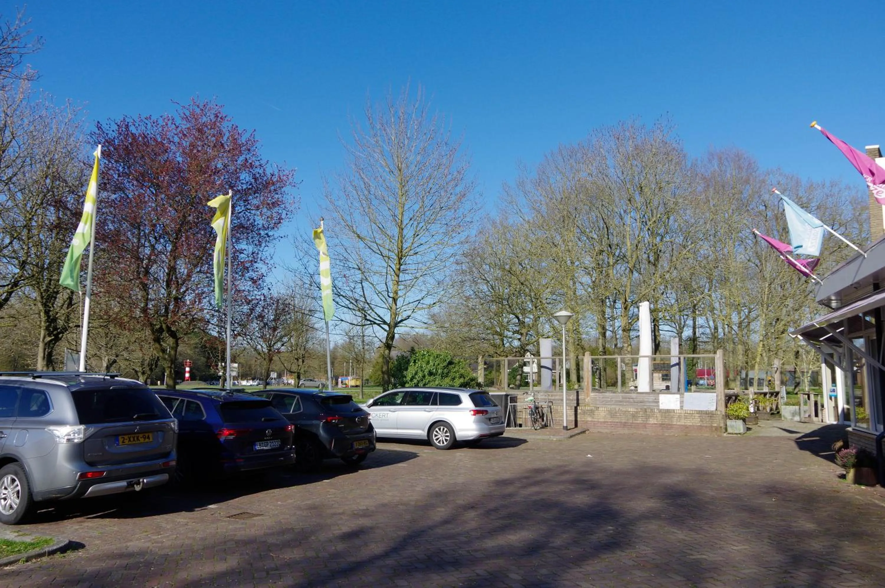 Parking in Hotel and Restaurant van Saaze