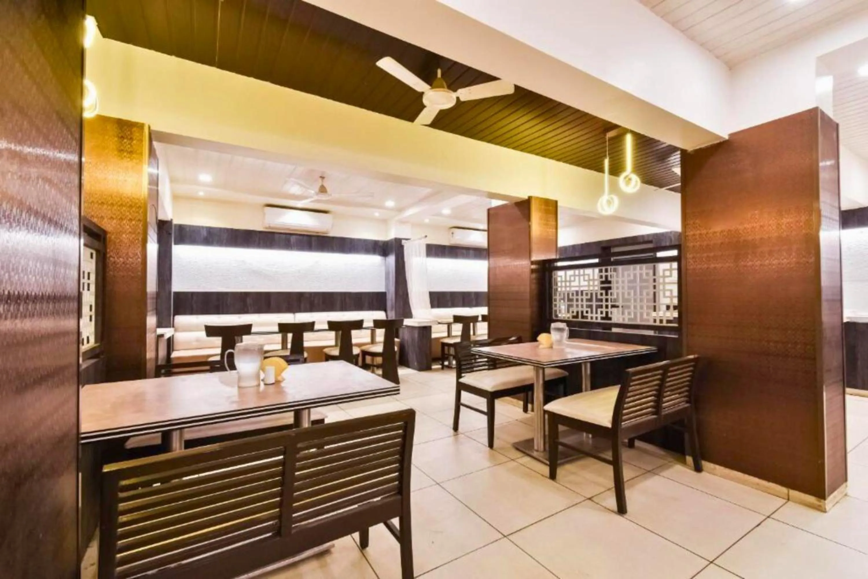 Hotel Shirdi Park Inn 80 Meters From Sai Samadhi Temple