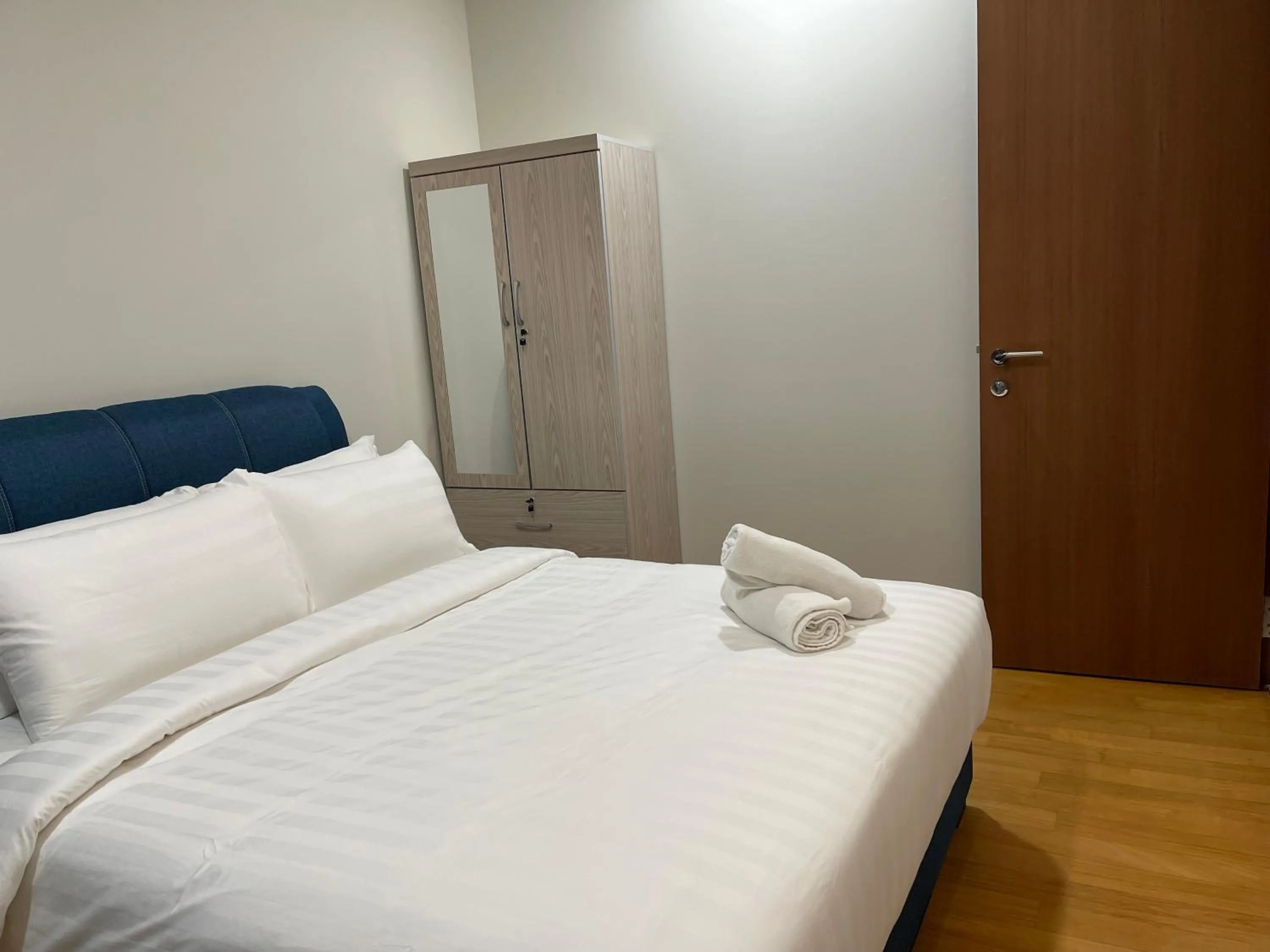 Bed in Sky Suites KL City Center