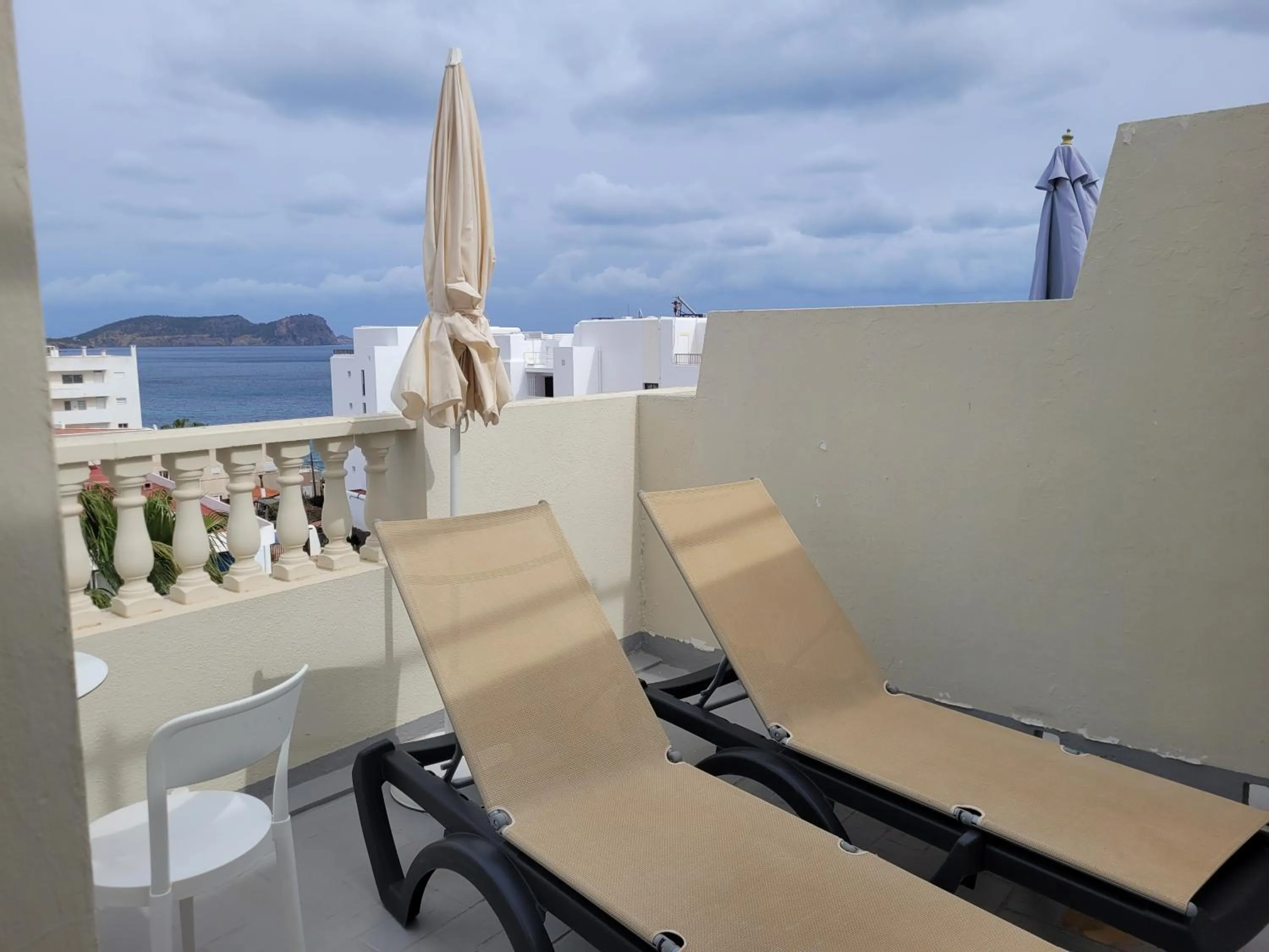 Balcony/Terrace in Paraiso Beach by Hoteles Centric -Adult Only