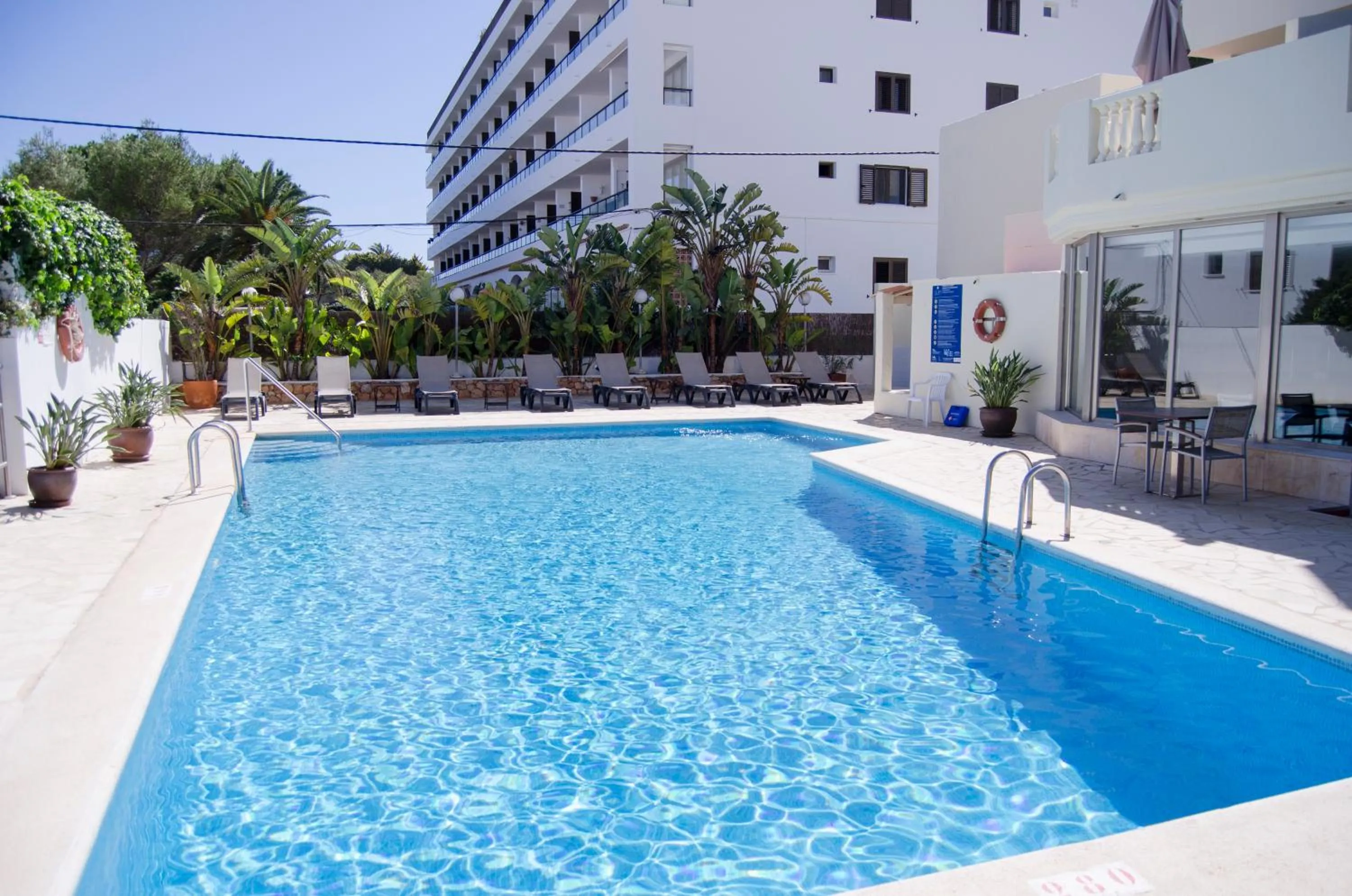 Balcony/Terrace, Swimming Pool in Paraiso Beach by Hoteles Centric -Adult Only