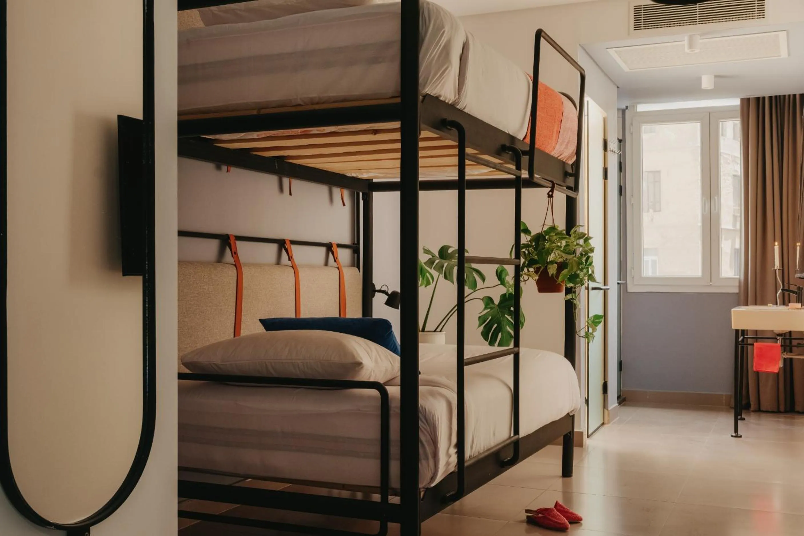 Bed in Brassbell l DT l Hannaux l Tahrir sq