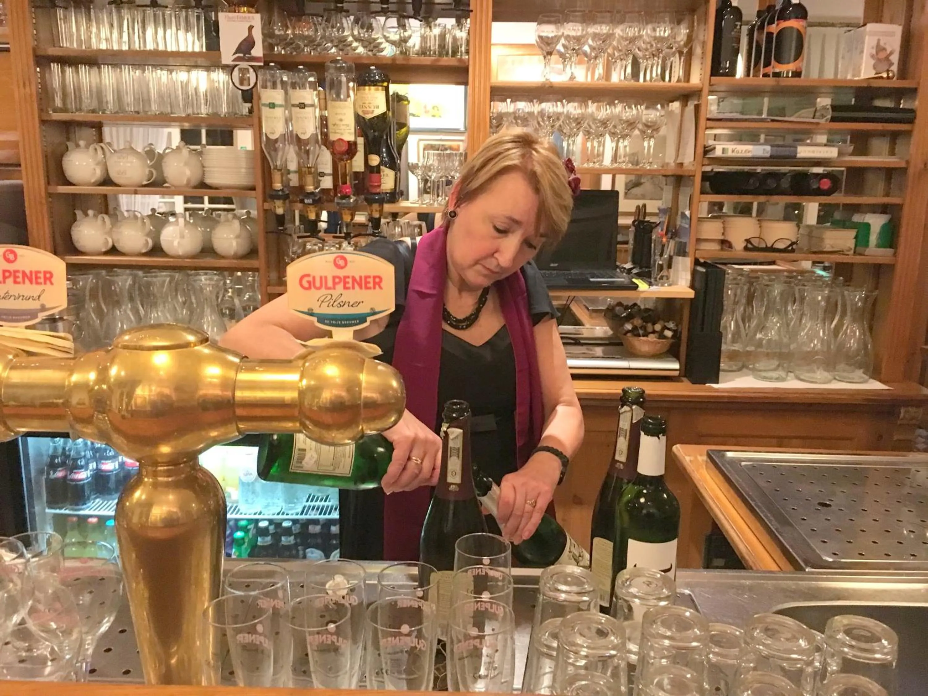 Staff in Hotel & Restaurant De Fortuna