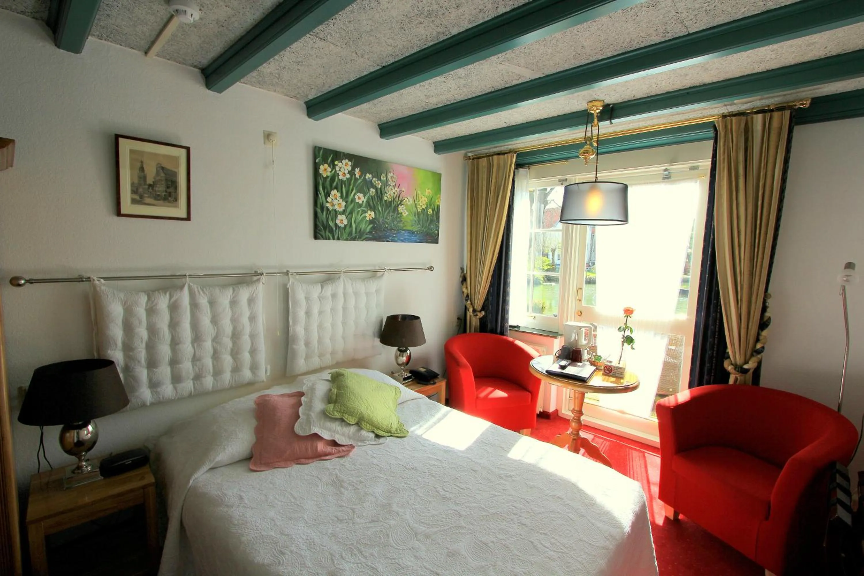 Property building, Bed in Hotel & Restaurant De Fortuna