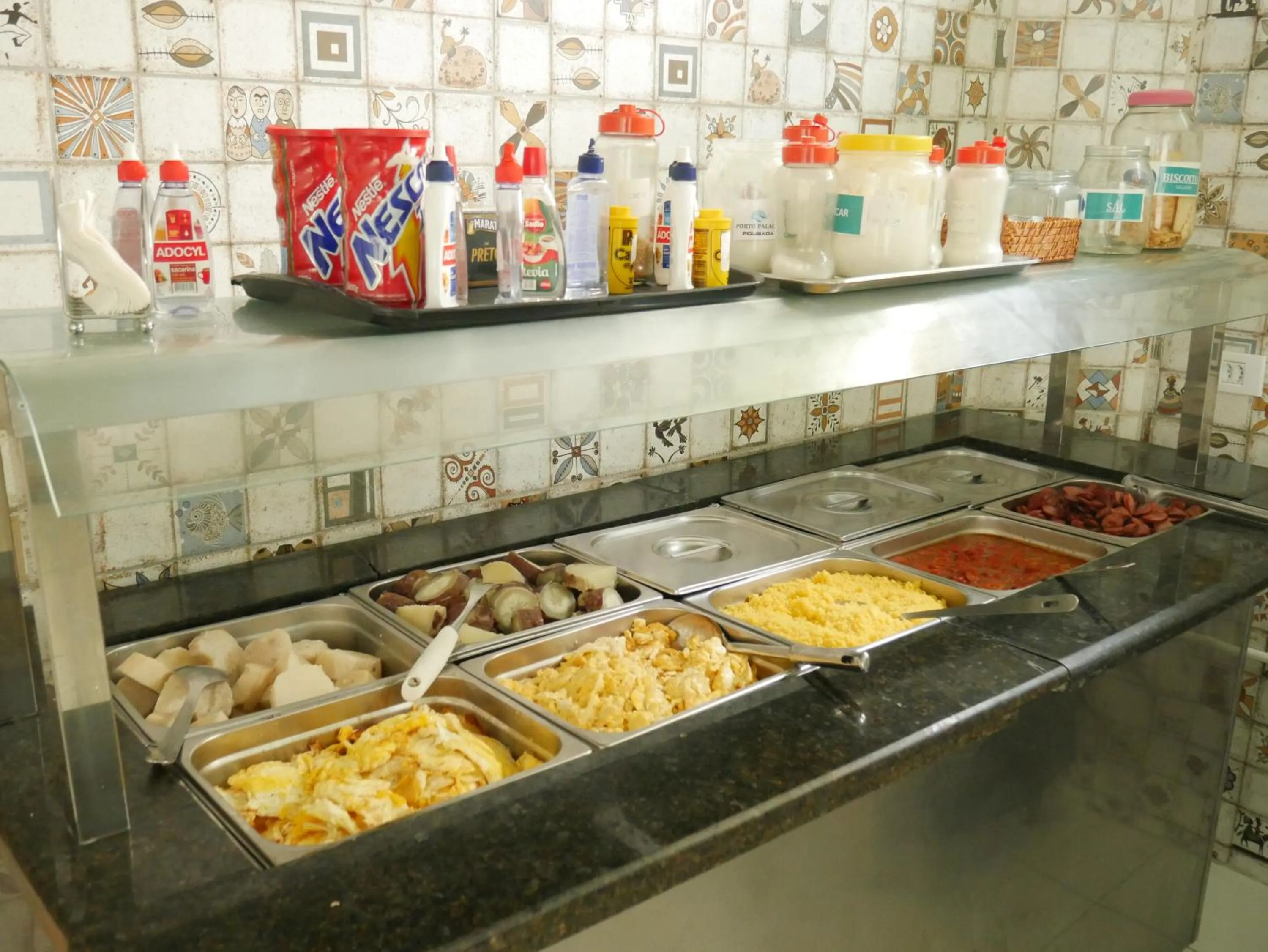 Buffet breakfast in Pousada Brasileira