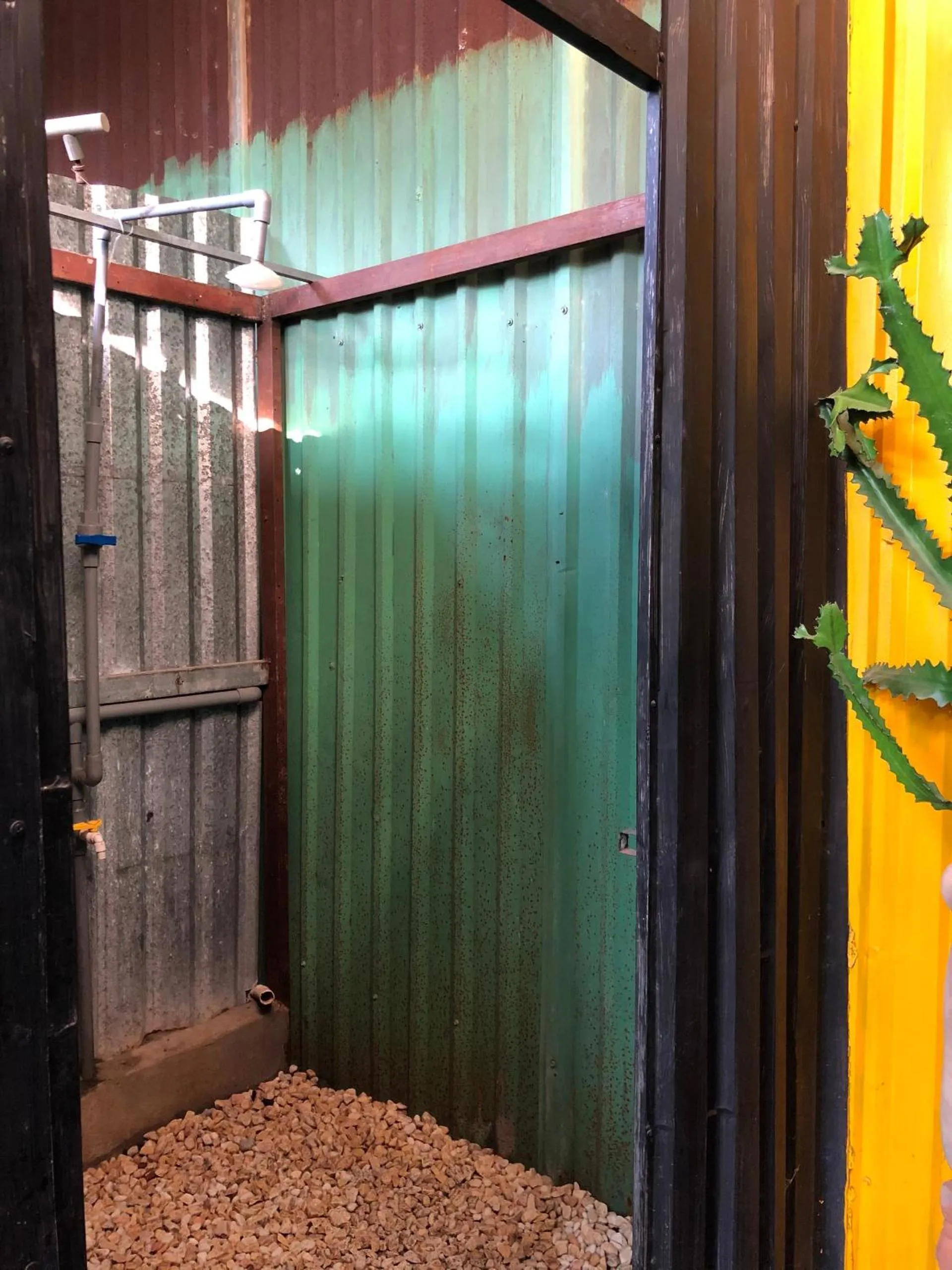 Bathroom in Cactos Chill & Homestay