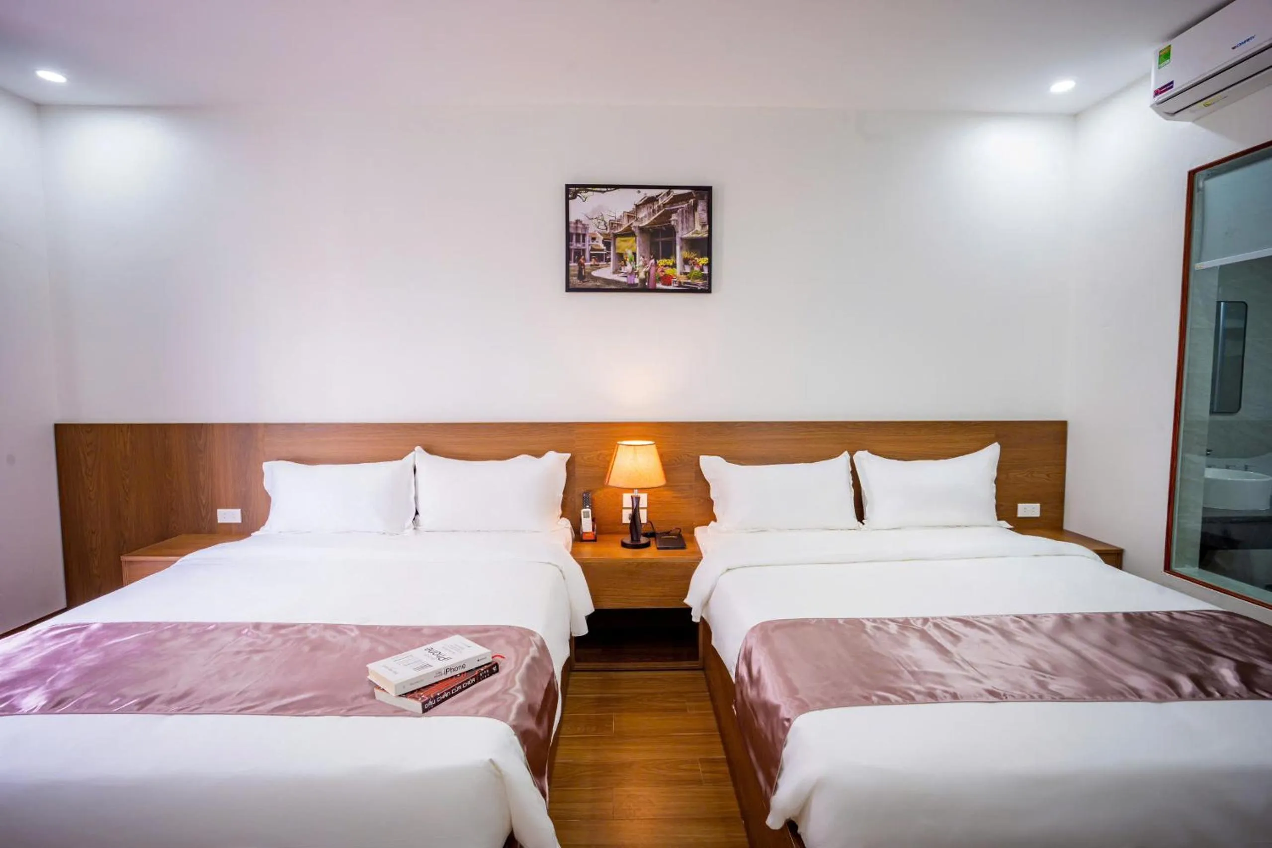 Bed in KL HOTEL MARINA SQUARE