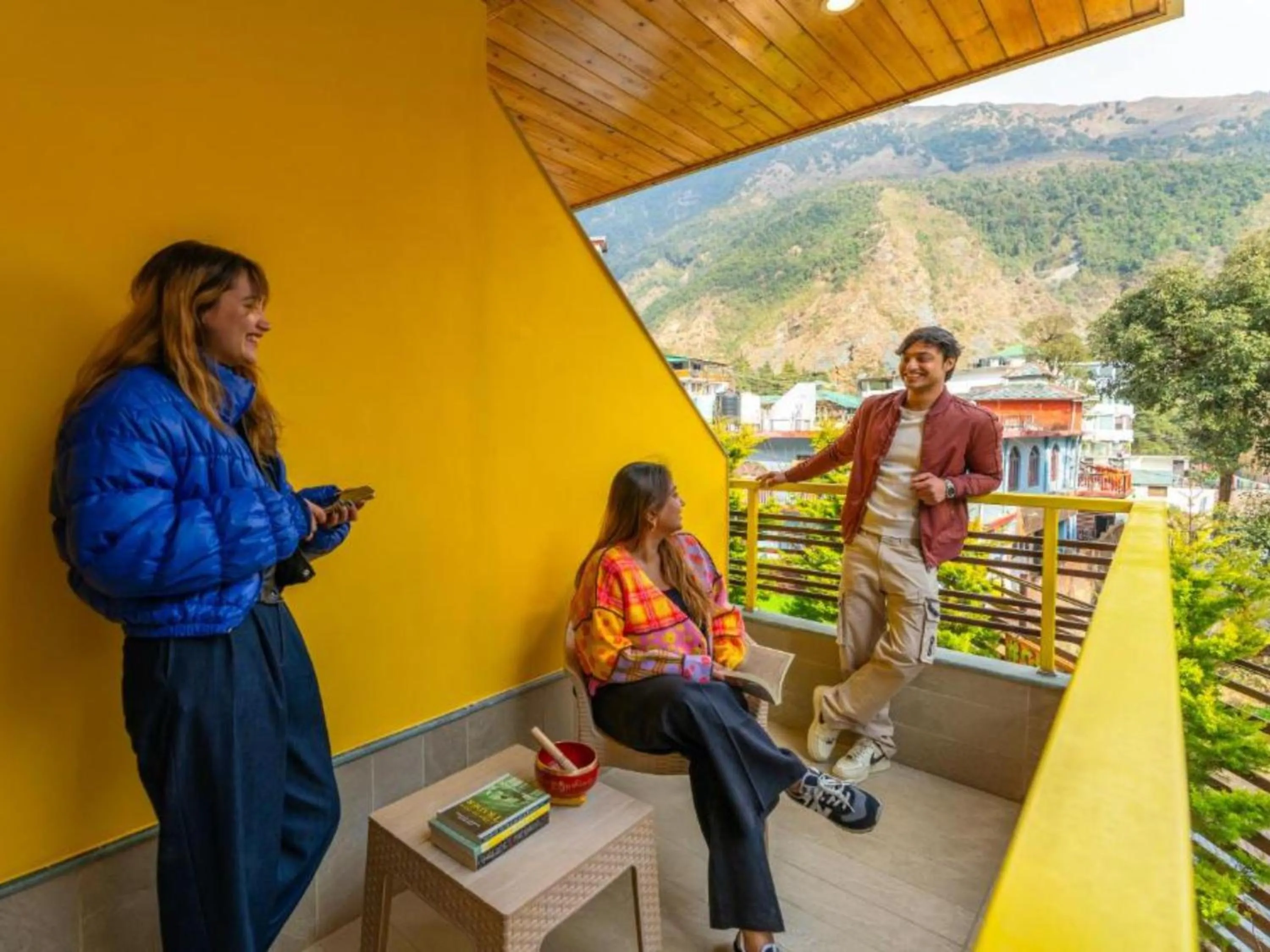 Day in The Hosteller Mcleodganj, Bhagsu Waterfall