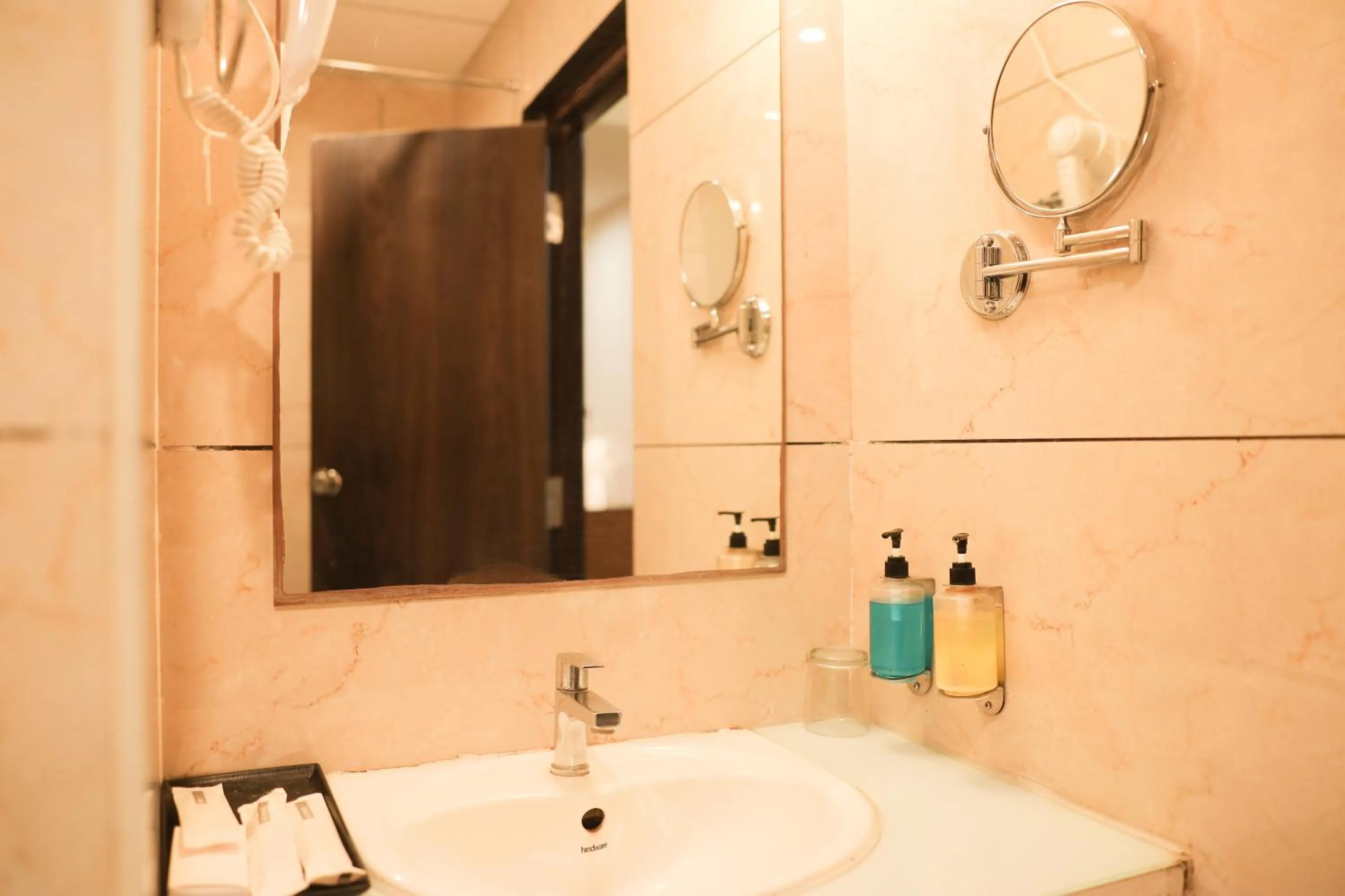 Happy Stays Whitefield