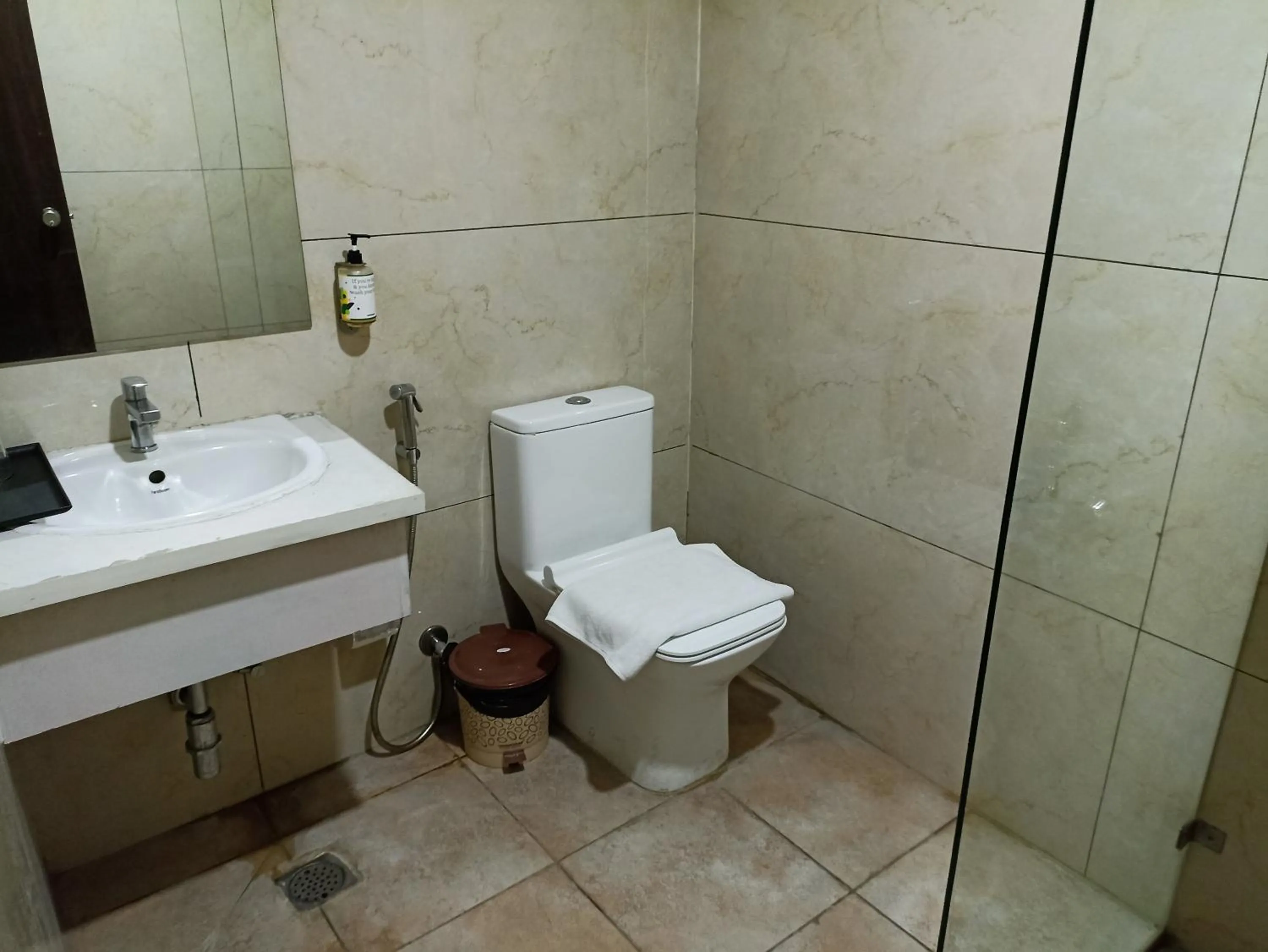 Happy Stays Whitefield