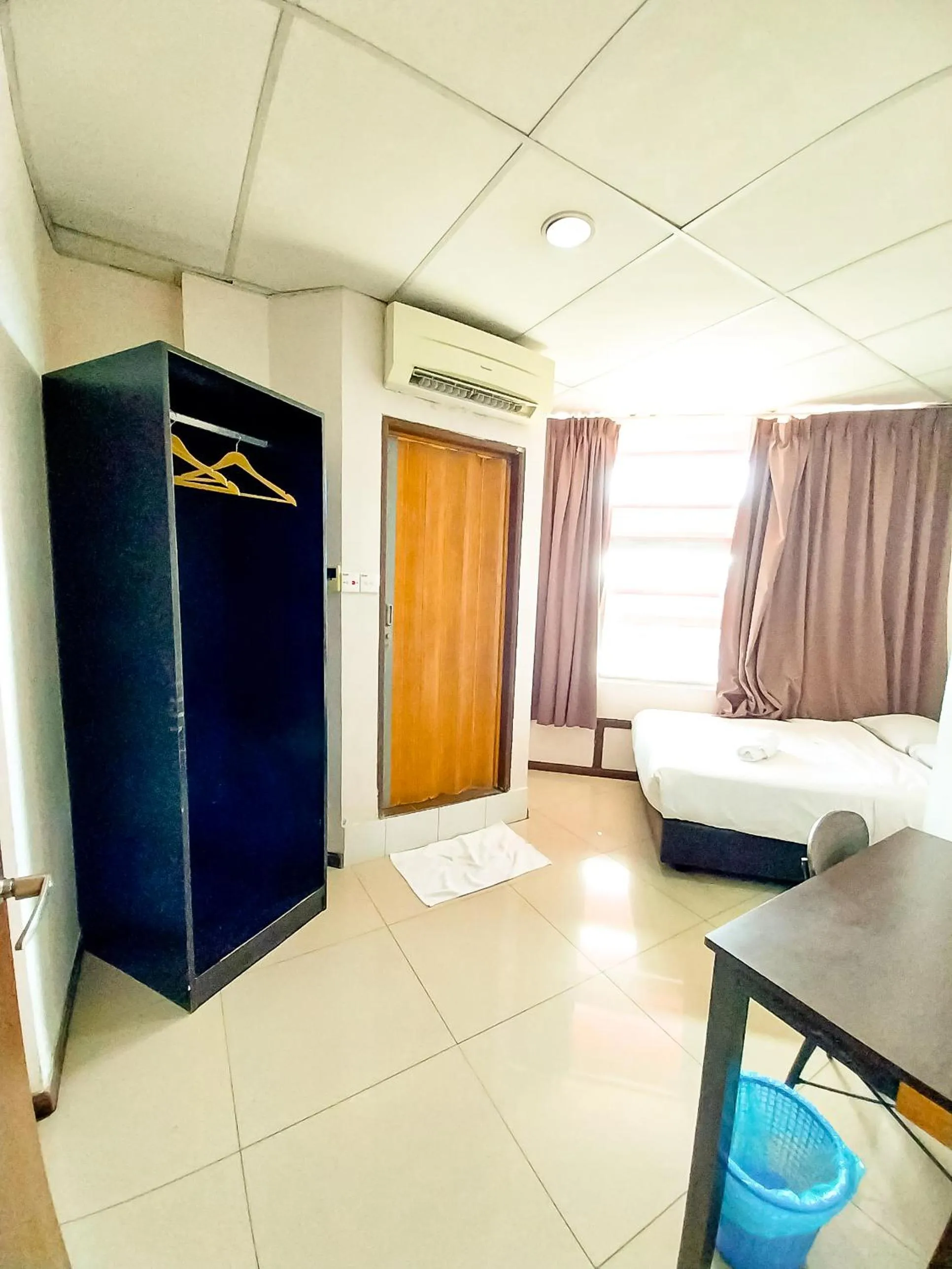 Photo of the whole room in MB Budget Hotel