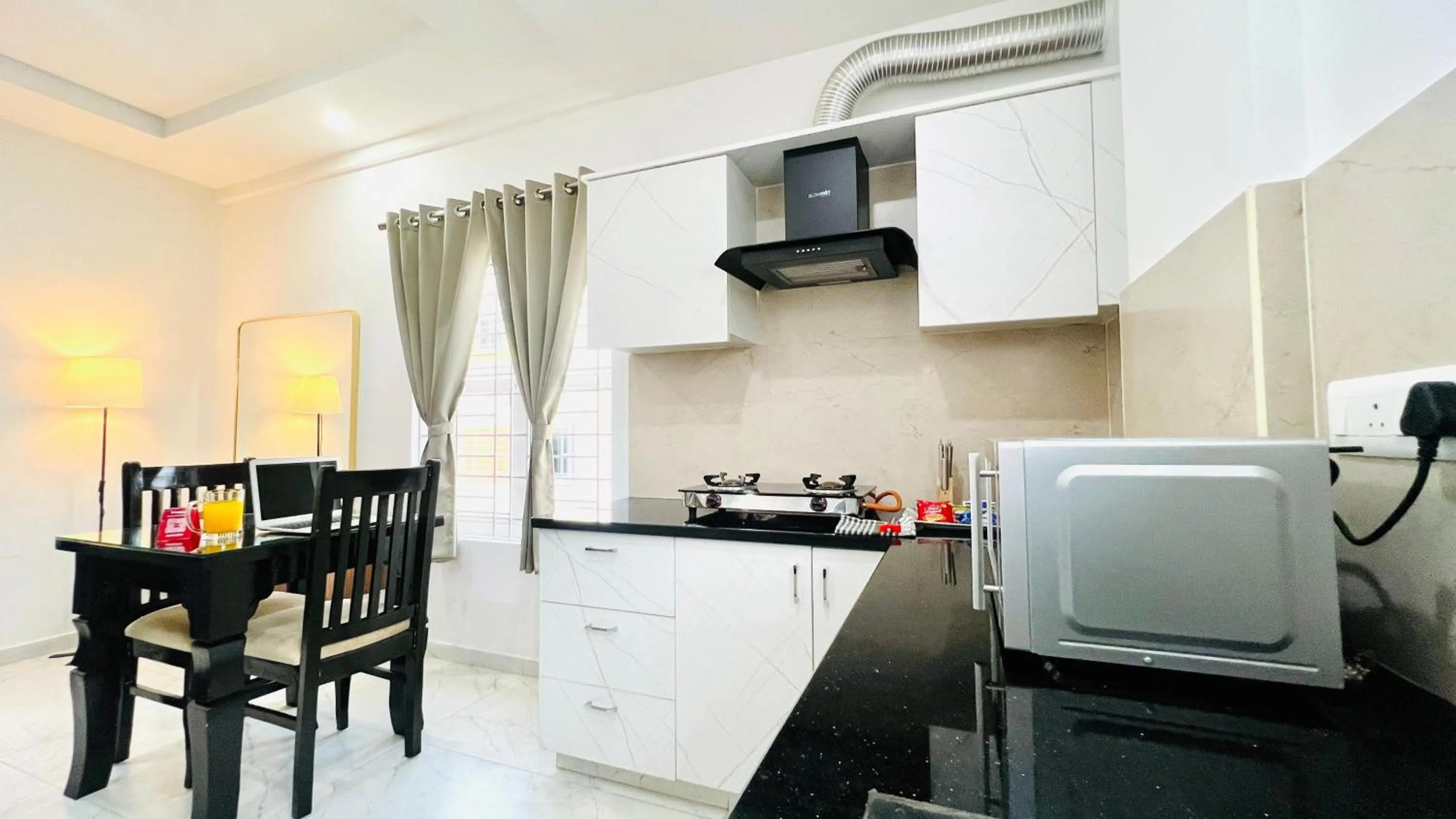 Kitchen or kitchenette in Olive Serviced Apartments BTM Layout