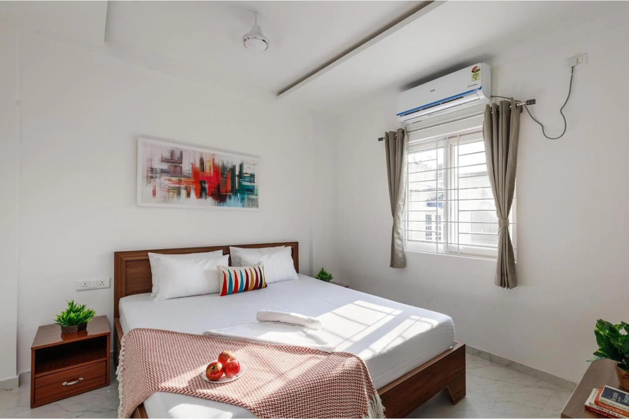 Bedroom, Bed in Olive Serviced Apartments BTM Layout