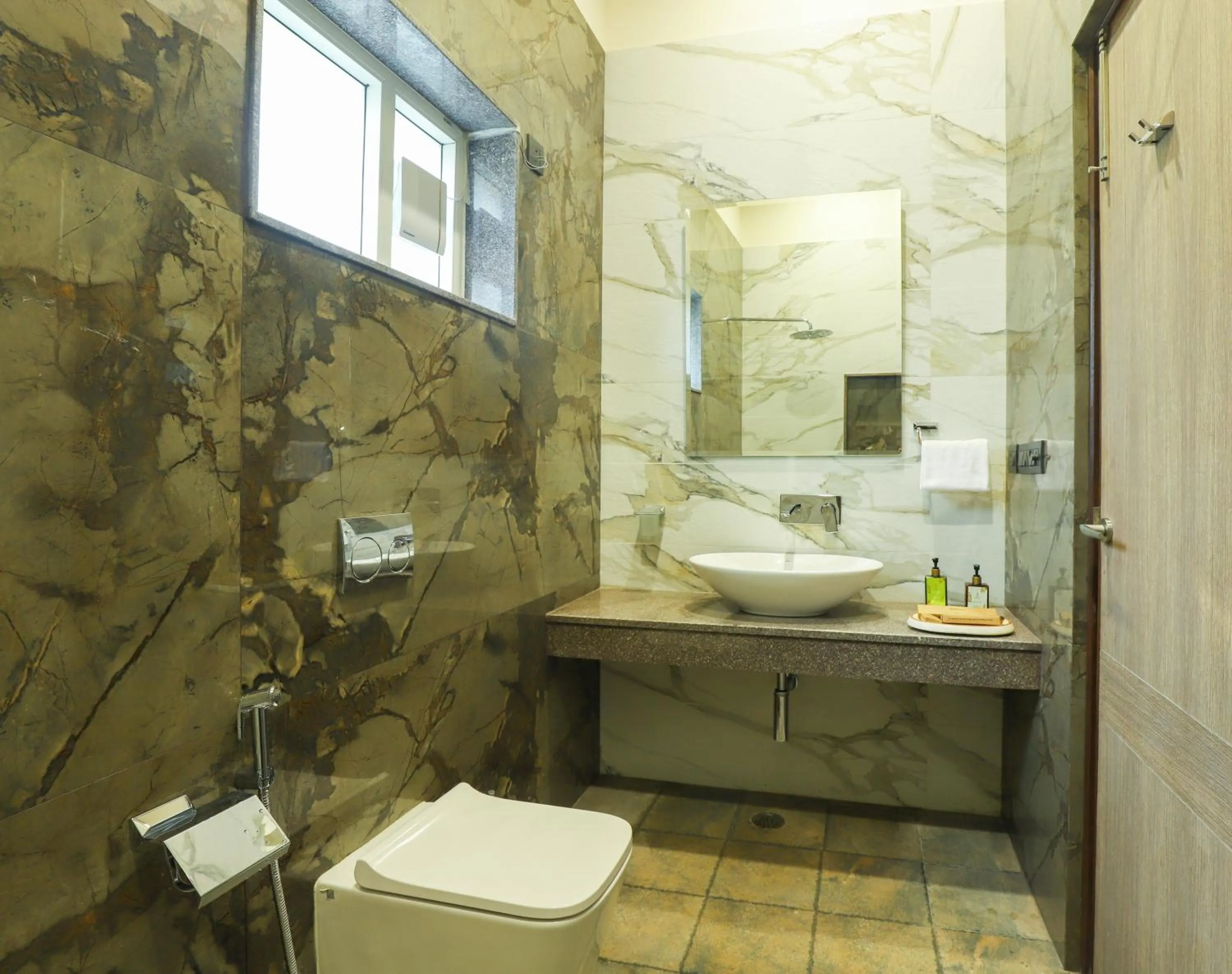 Shower in ELIVAAS 6 BHK Farmstay with Pvt Pool & Garden - Esh