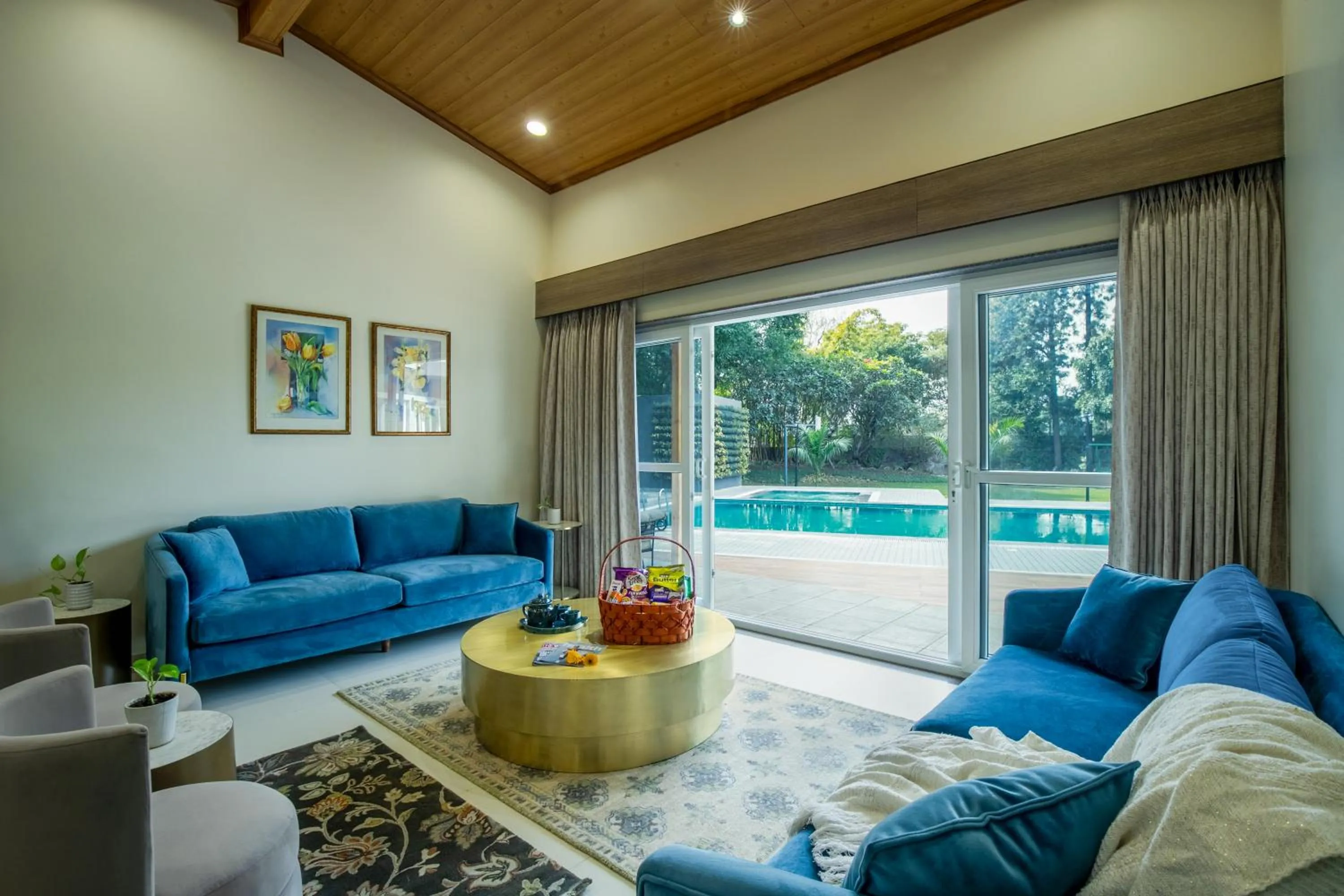 Patio in ELIVAAS 6 BHK Farmstay with Pvt Pool & Garden - Esh