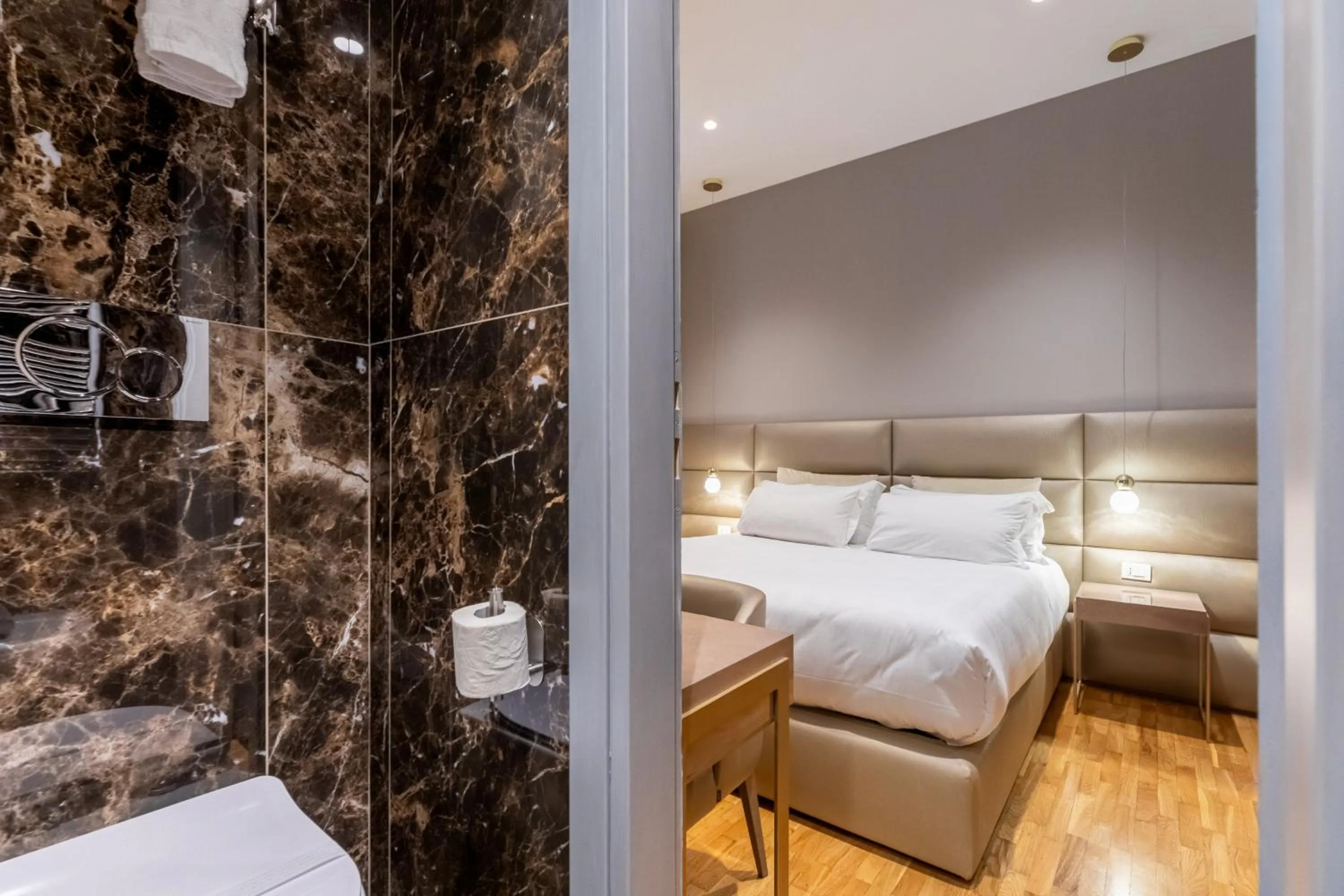 Bathroom, Bed in Residenza Pierret