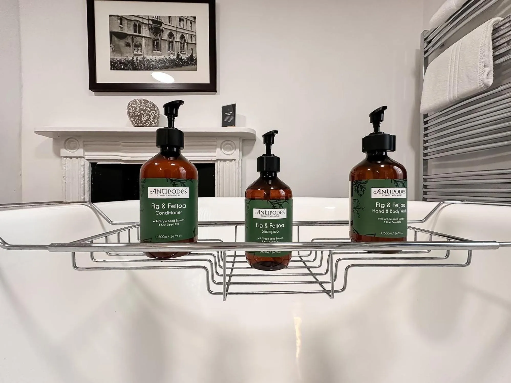 Bathroom in voco Oxford Spires by IHG