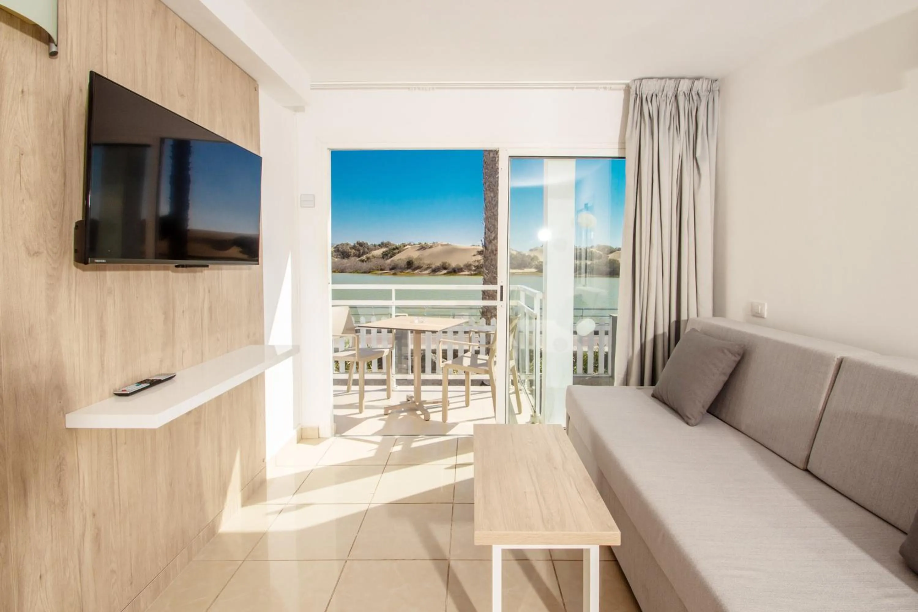 Apartamentos Cocoteros