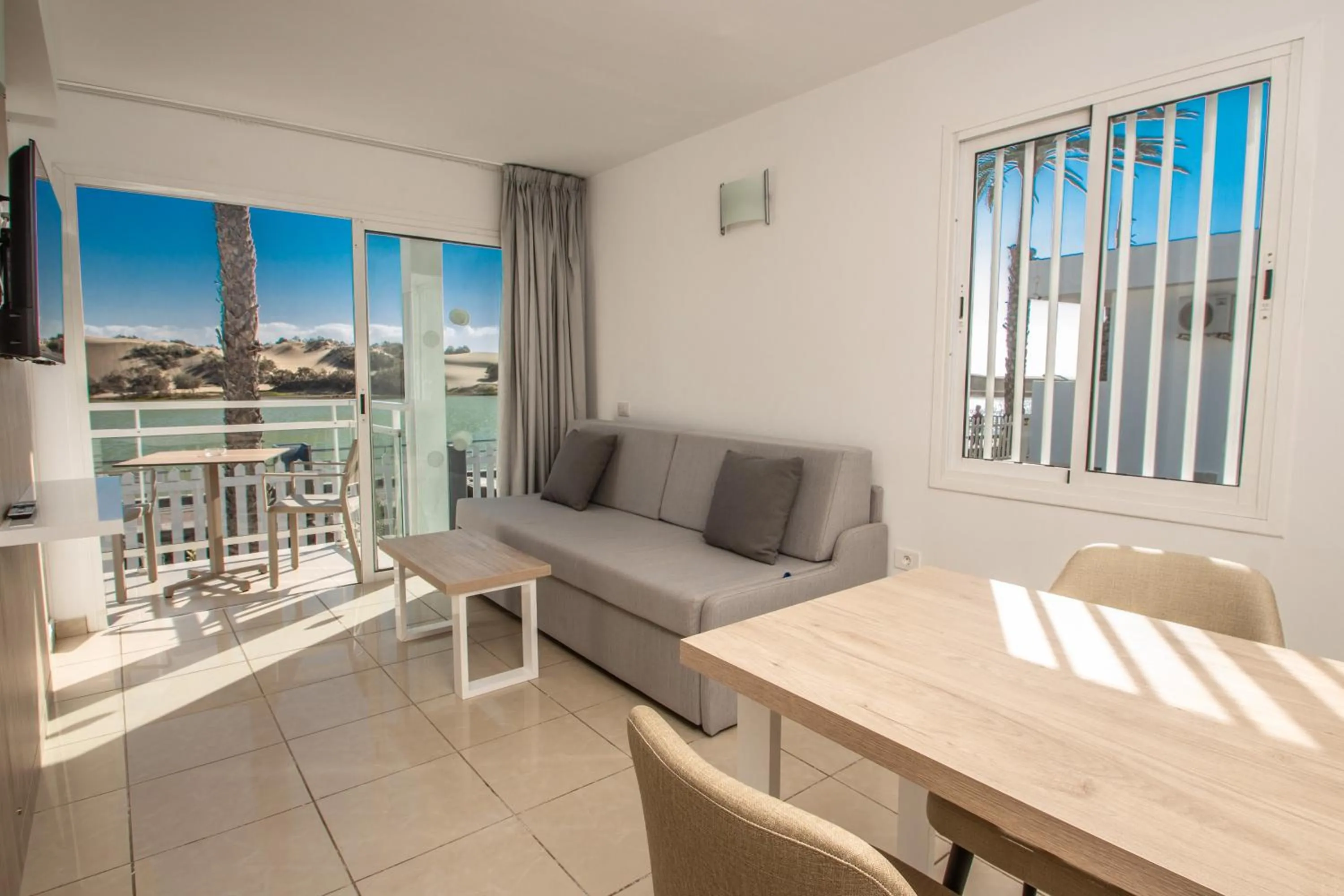 Living room in Apartamentos Cocoteros