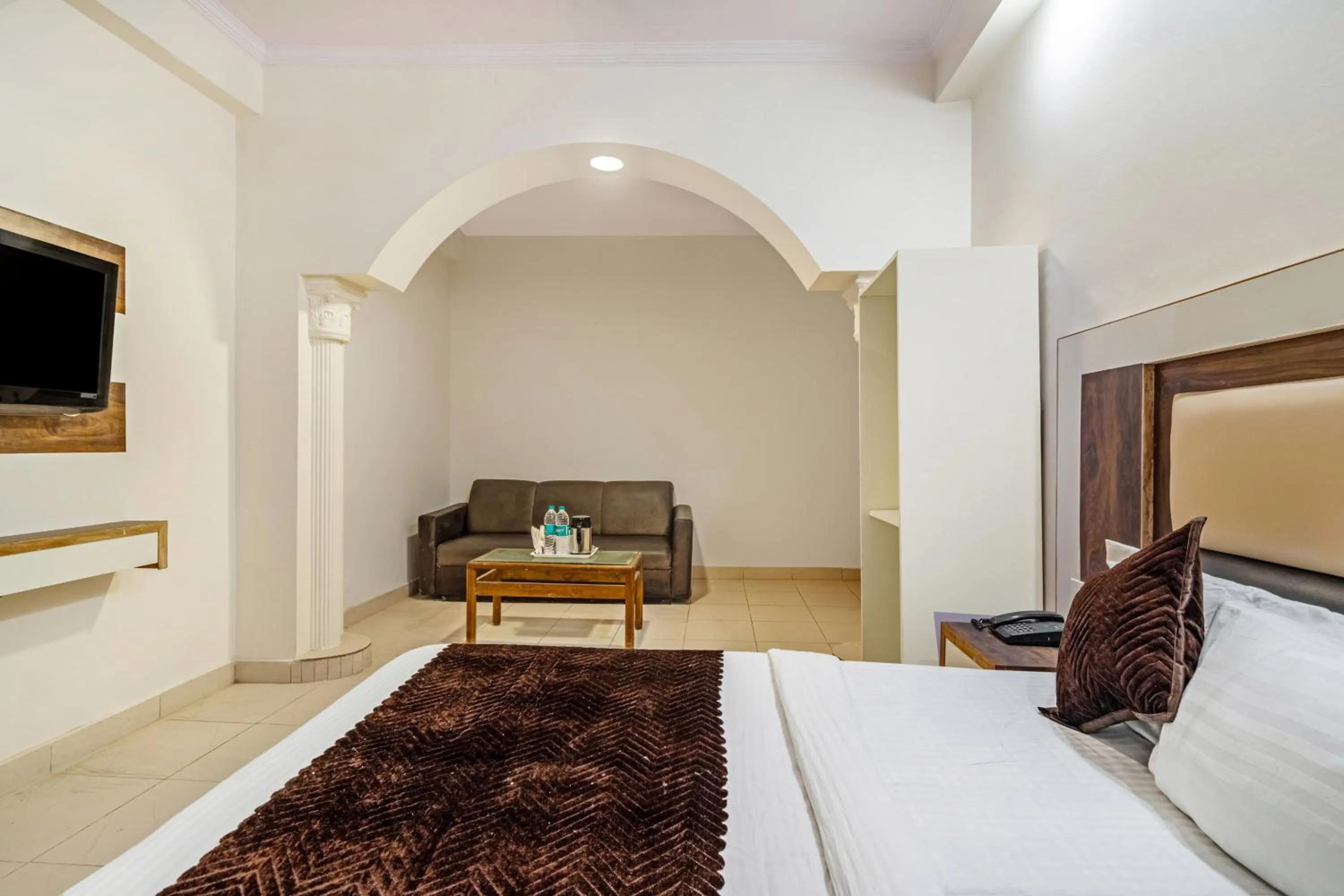 Bedroom, Bed in Hotel South Indian