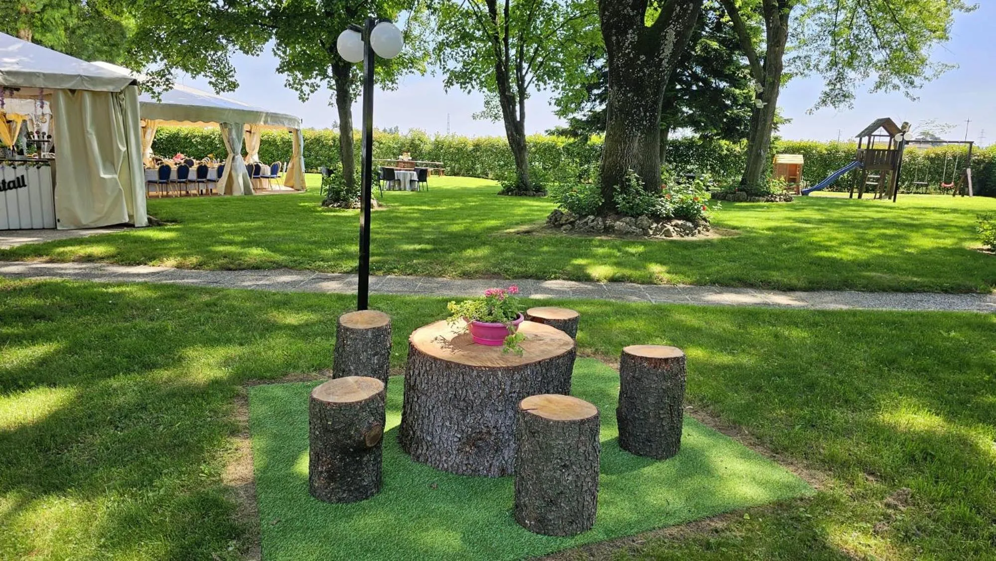Garden view in HOTEL AI TIGLI