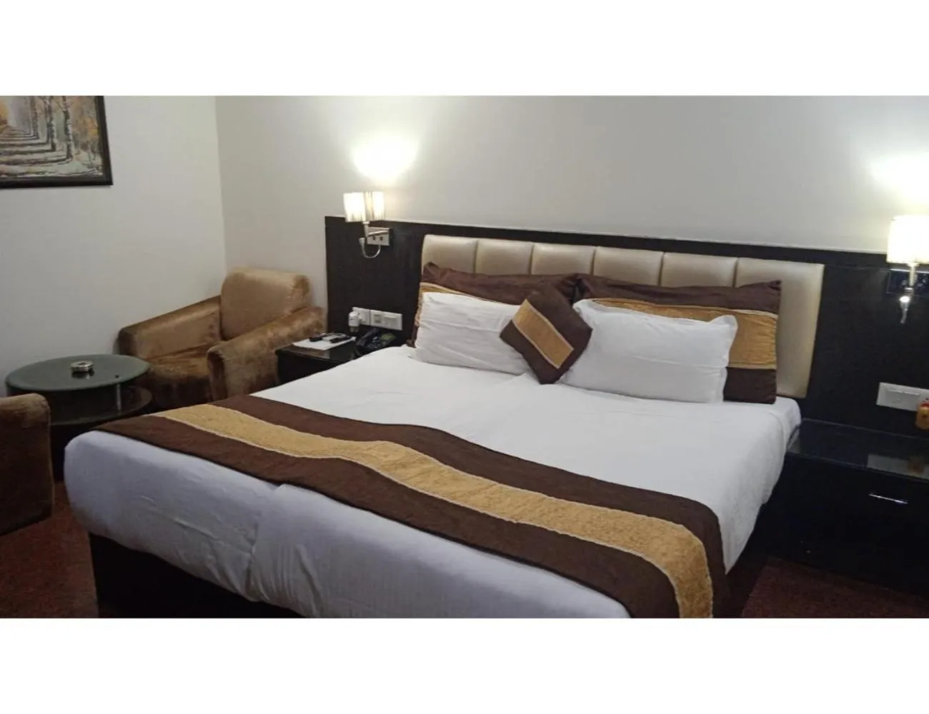 Bed in Hotel Blue Sapphire, Agra