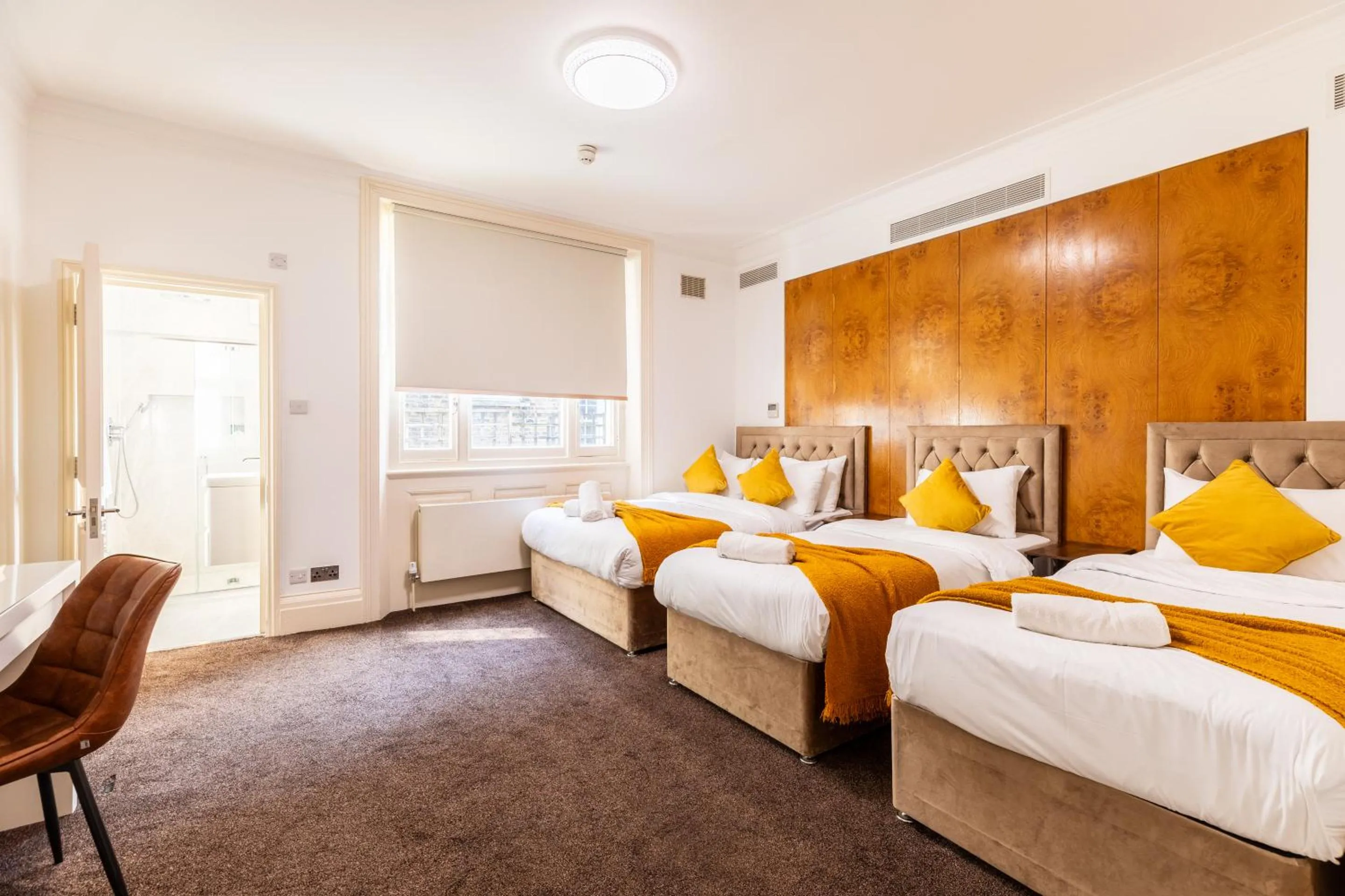 Bedroom, Bed in Mayfair Residences