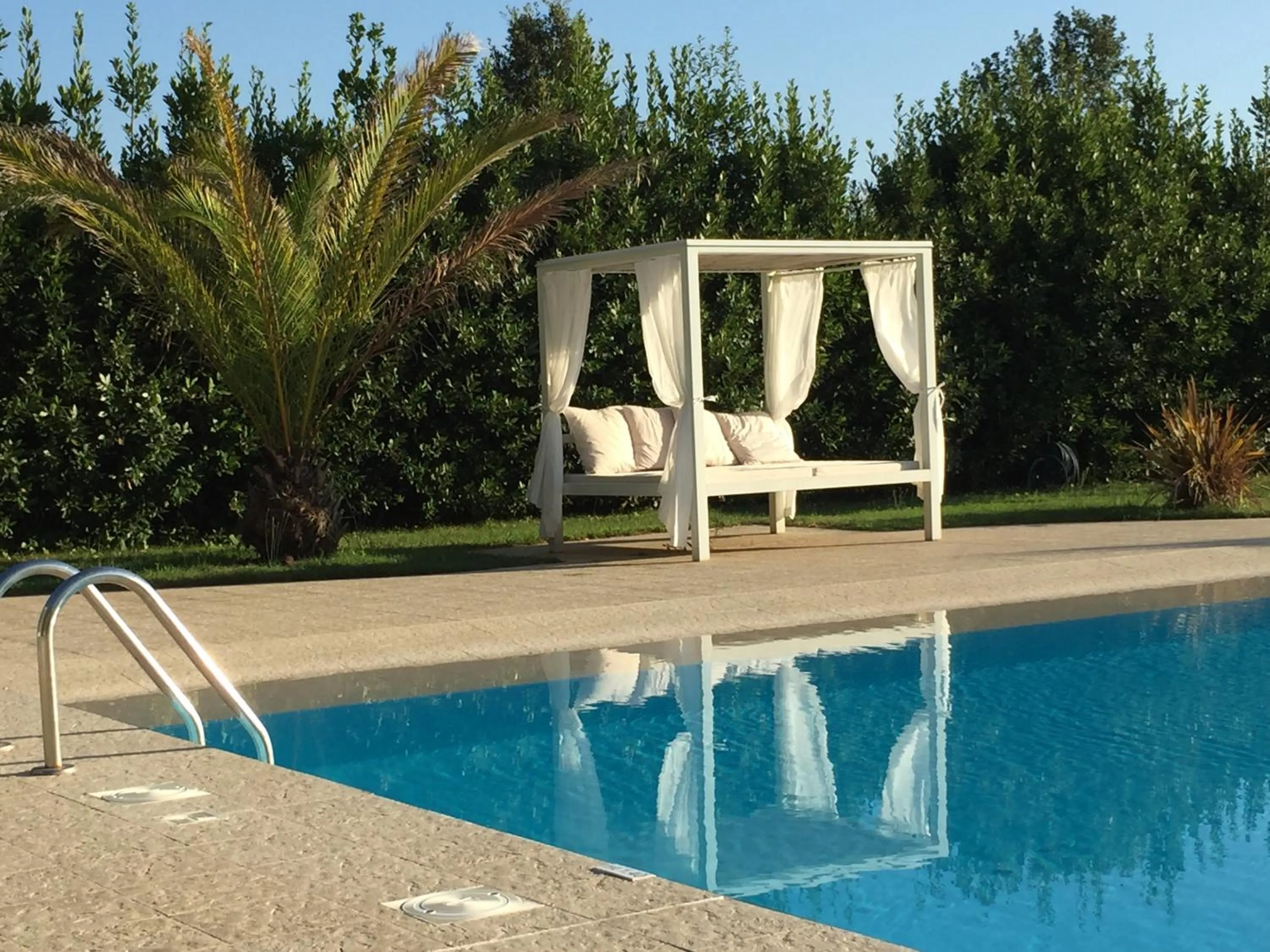 Swimming pool in Relais Le Fornacelle