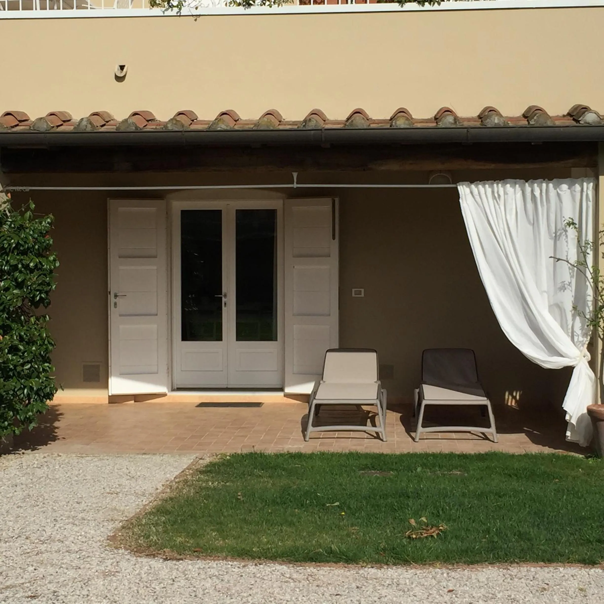 Facade/entrance in Relais Le Fornacelle